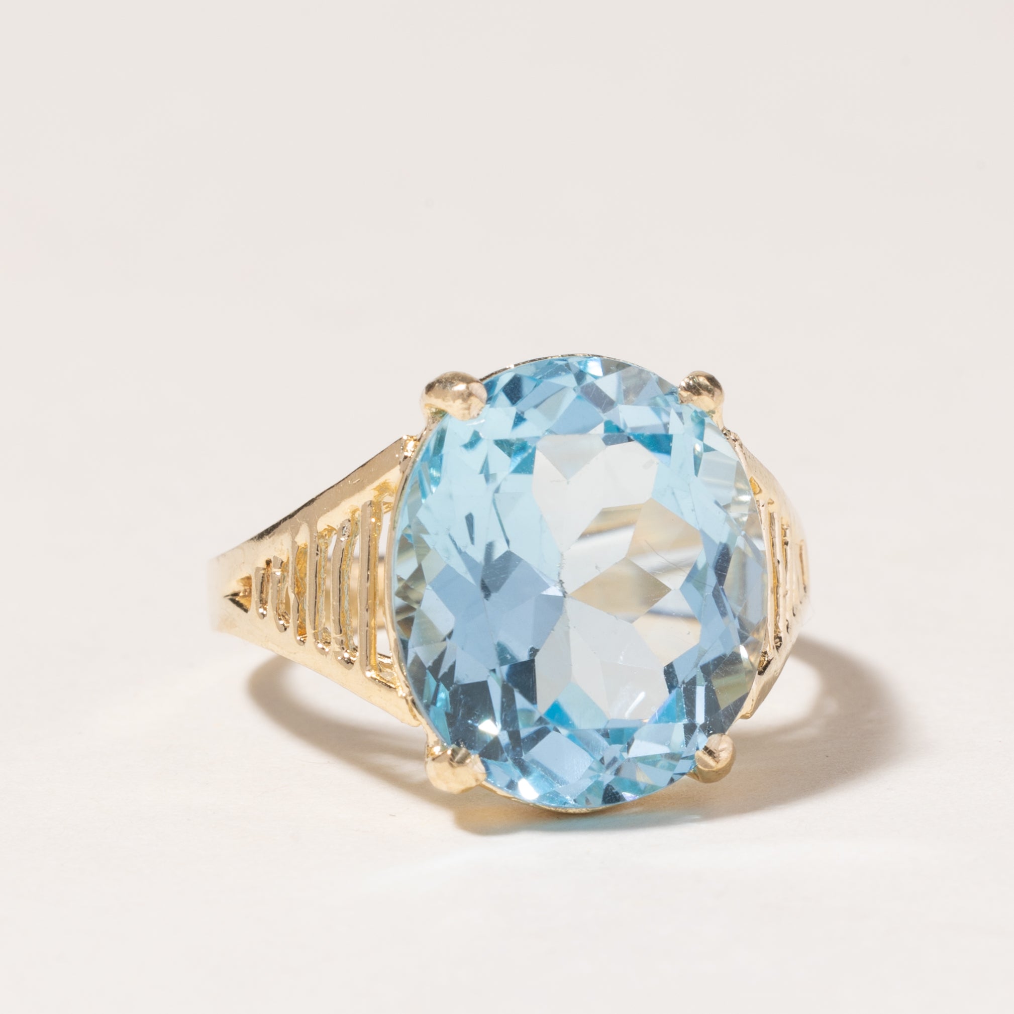 14K Yellow Gold Topaz Cocktail Ring | 9.30ct | SZ 6 |