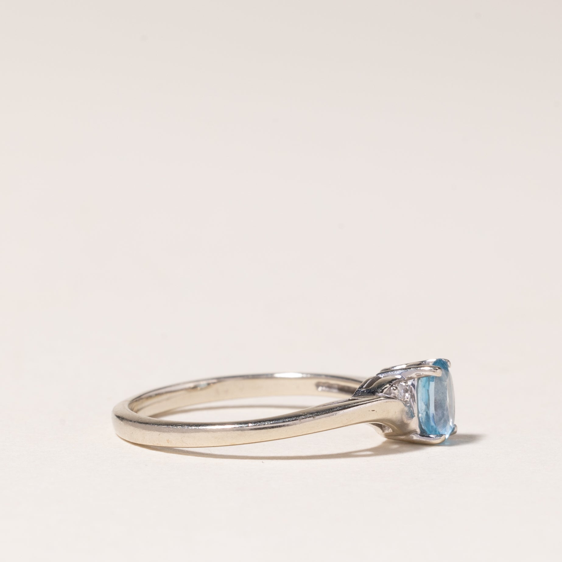 10K White Gold Topaz & Diamond Ring | 0.34ct, 0.01ctw | SZ 5 |