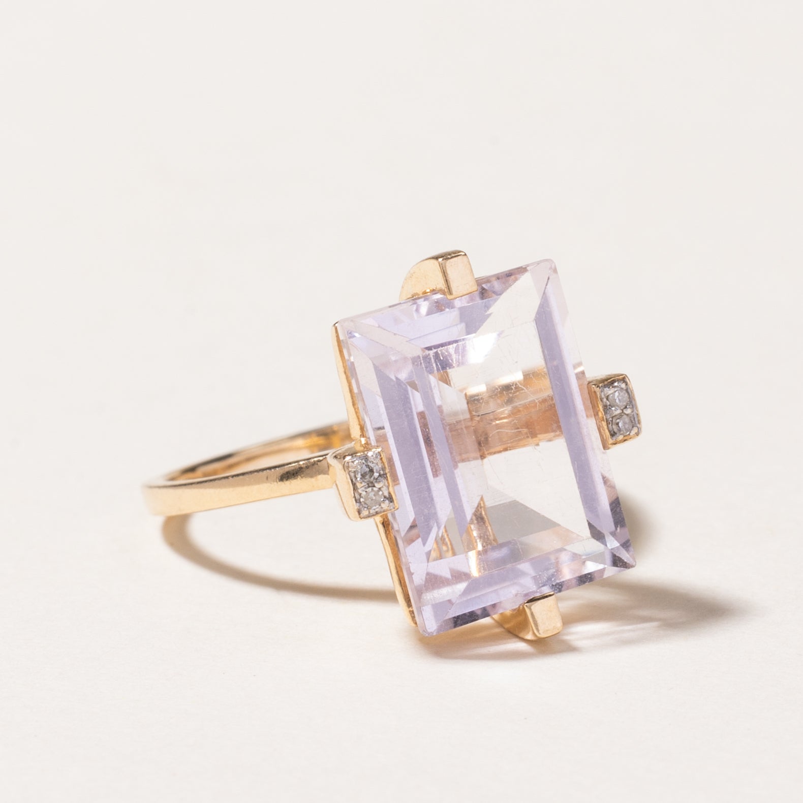 Bague cocktail en or 14 carats avec améthyste et diamants | 0,02 ct | Taille 7