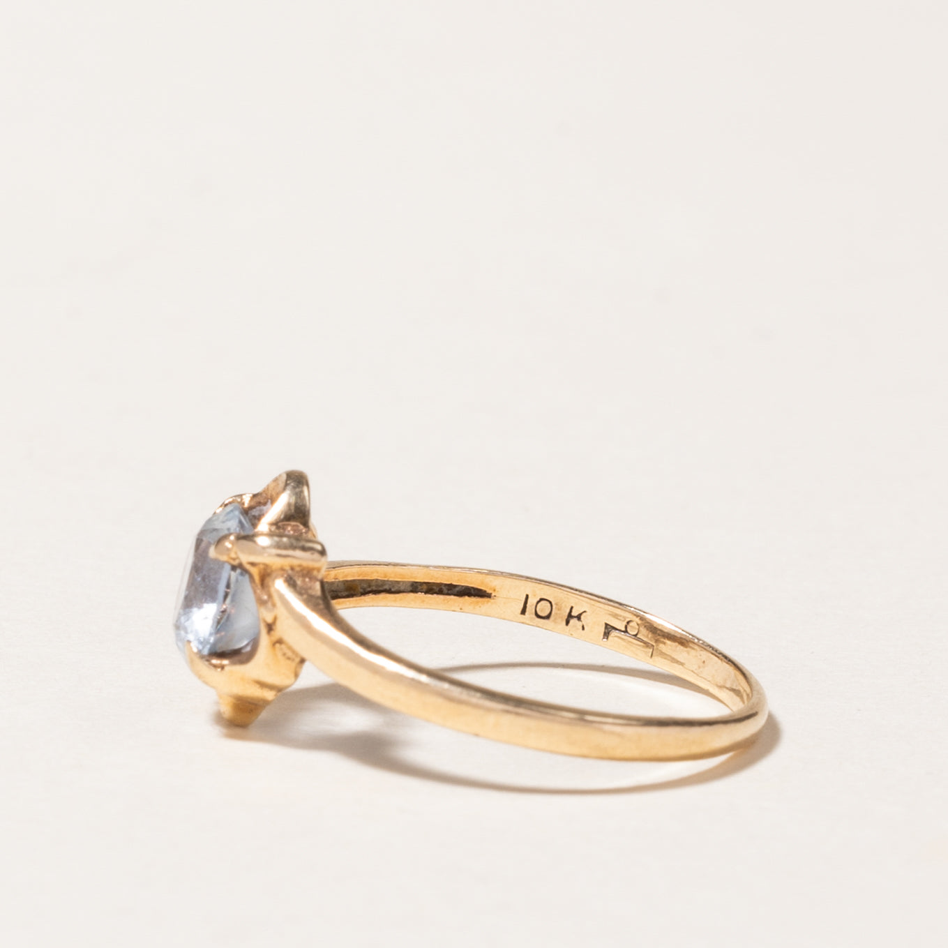 10K Round Cut Aquamarine Ring | 0.65ct | SZ 4.75