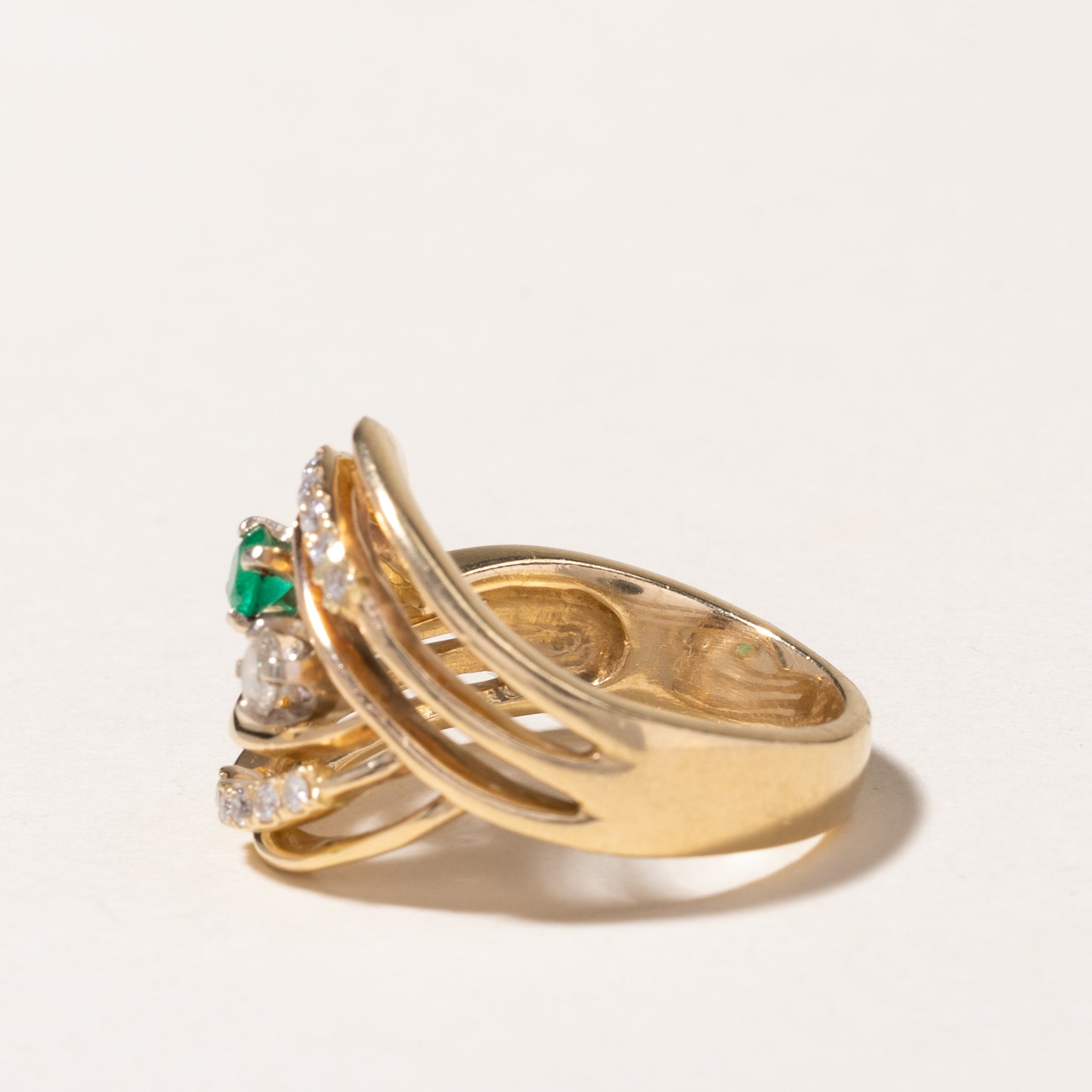 14k Yellow Gold Emerald & Diamond Openwork Ring | 0.12ct, 0.13ctw | SZ 6.5