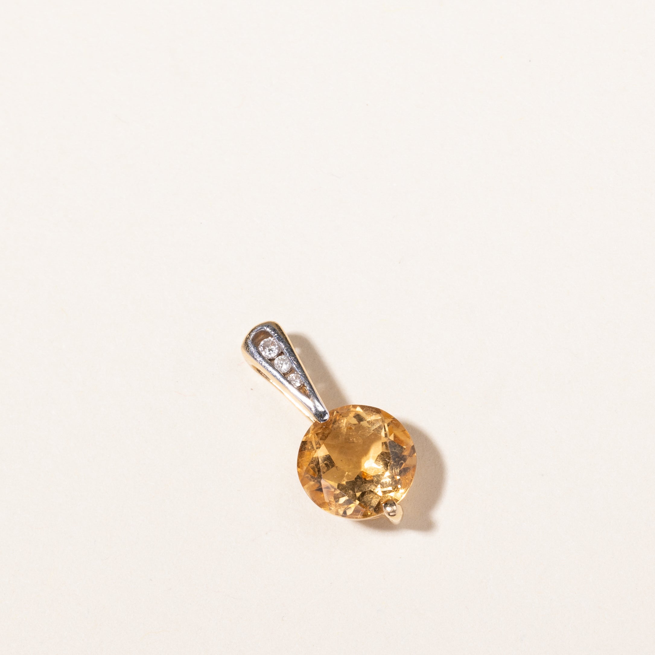 14K Yellow Gold Citrine & Diamond Pendant | 2.55ct, 0.045ctw