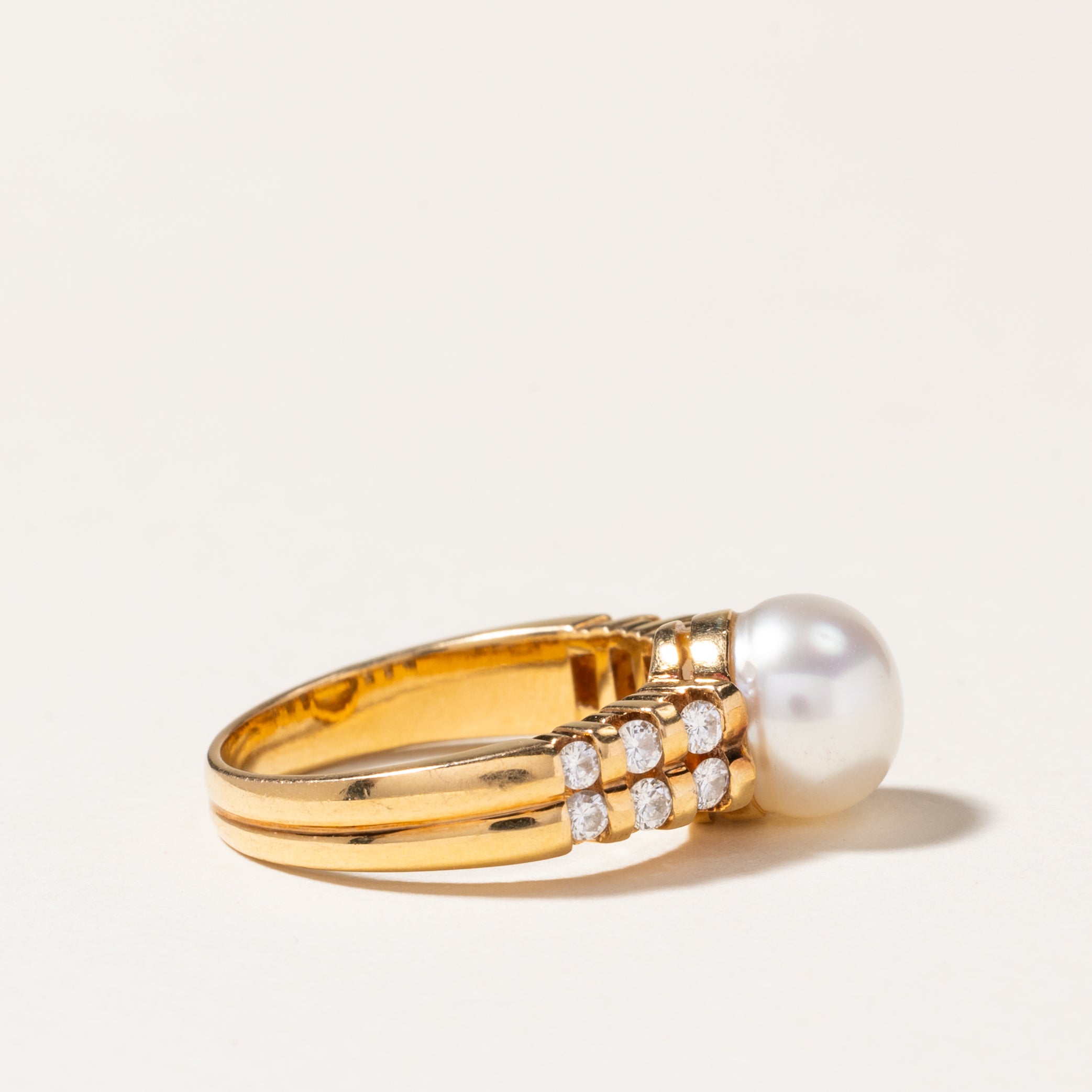 Vintage Yellow Gold Pearl and Diamond Ring | 8.00mm, 0.20ctw | SZ 5.25