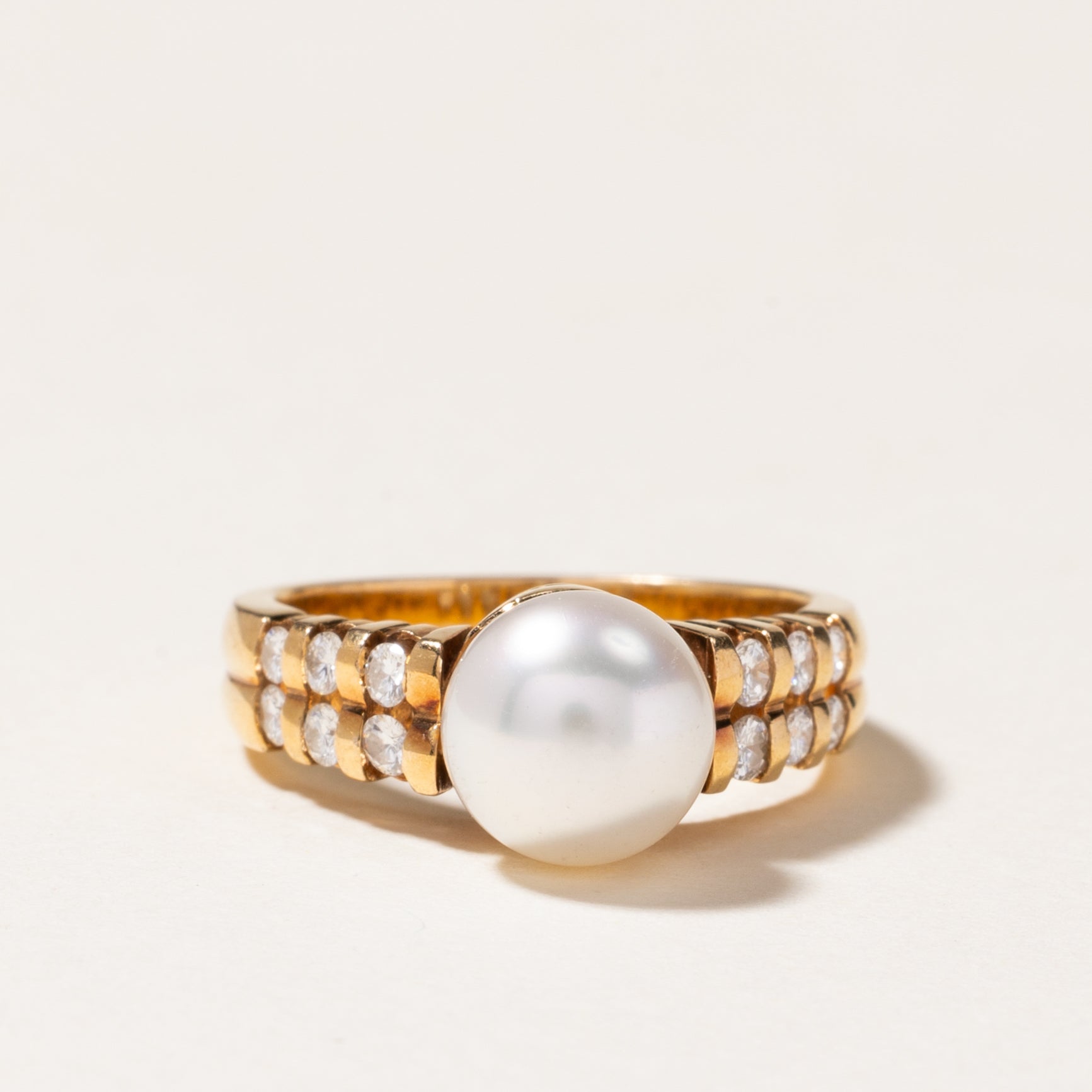 Vintage Yellow Gold Pearl and Diamond Ring | 8.00mm, 0.20ctw | SZ 5.25