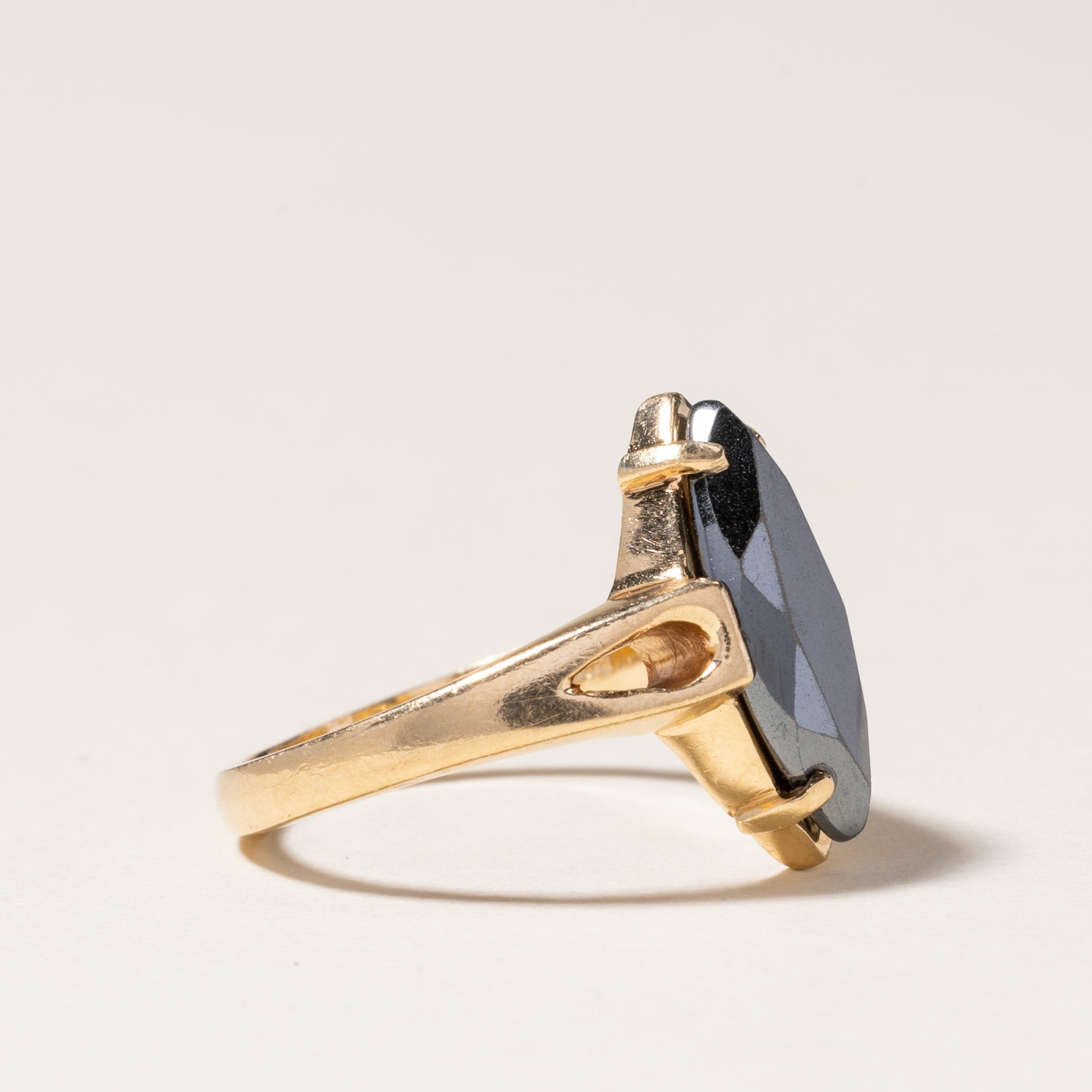 Marquise Cut Hematite Ring | 2.36ct | SZ 5.25