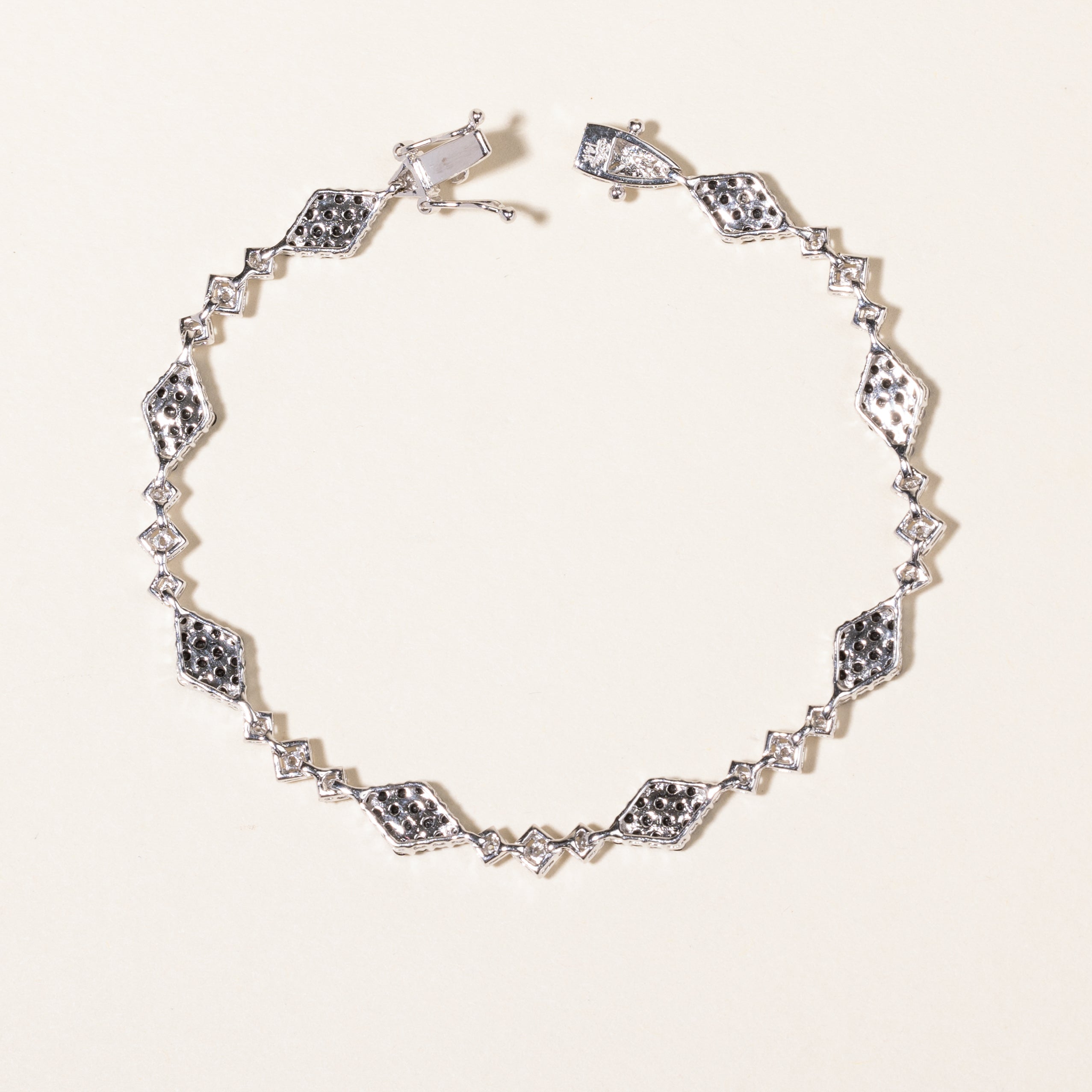Black & White Diamond Bracelet | 1.54ctw, 0.32ctw | 7.25"