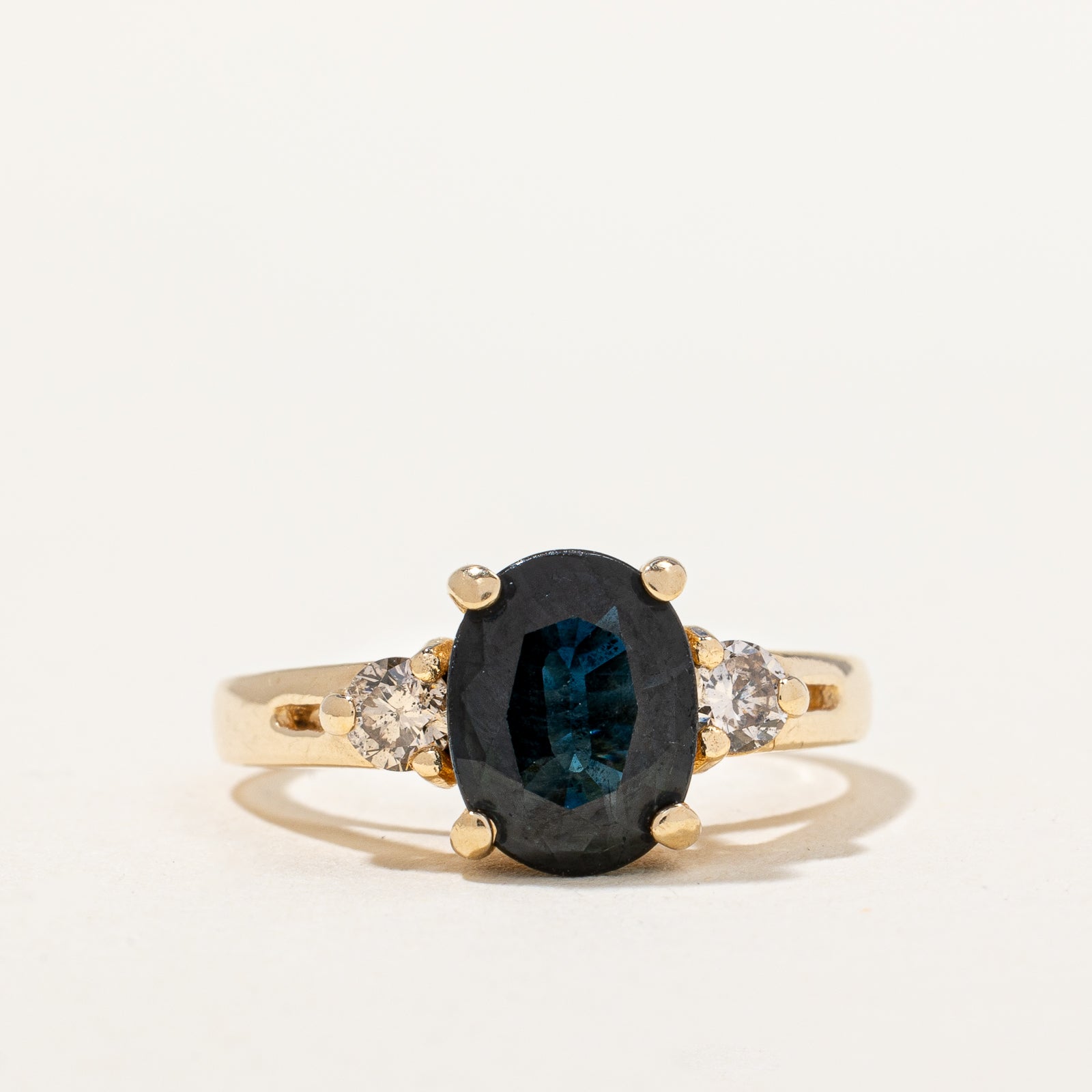 Blue Sapphire & Diamond Ring | 2.0ct, 0.26ctw | SZ 5.5 |