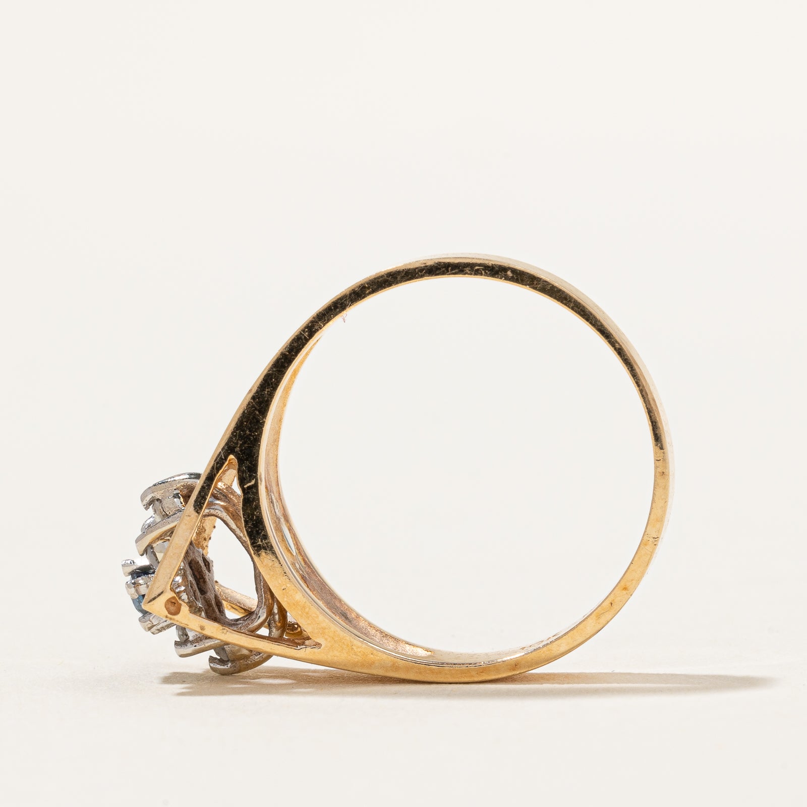 Diamond & Blue Sapphire Ring | 0.10ctw, 0.06ct | SZ 6.75 |