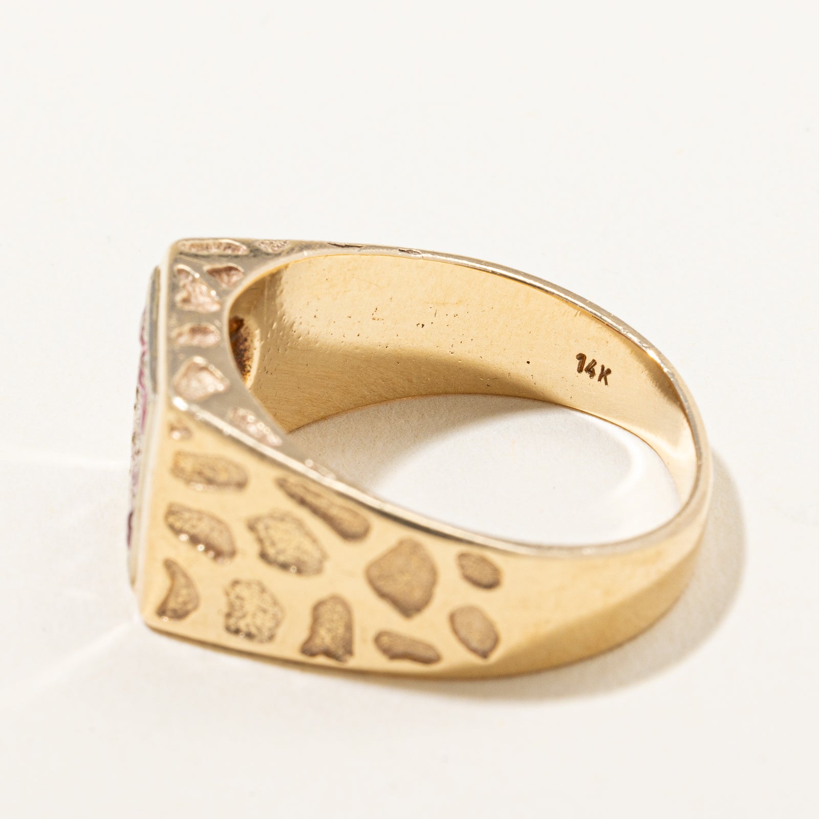 Ruby Signet Ring | 0.56ctw | SZ 10.5 |