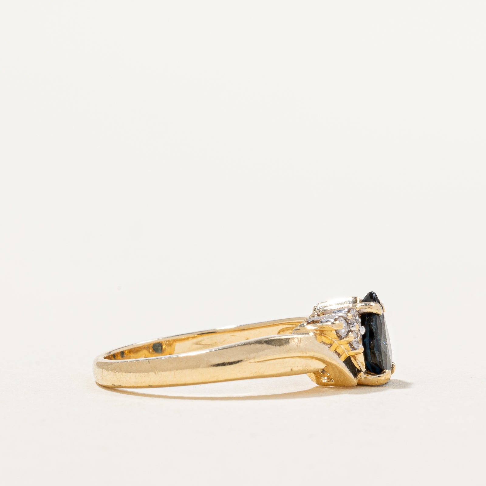 Blue Sapphire & Diamond Ring | 0.90ct, 0.06ctw | SZ 5.75 |