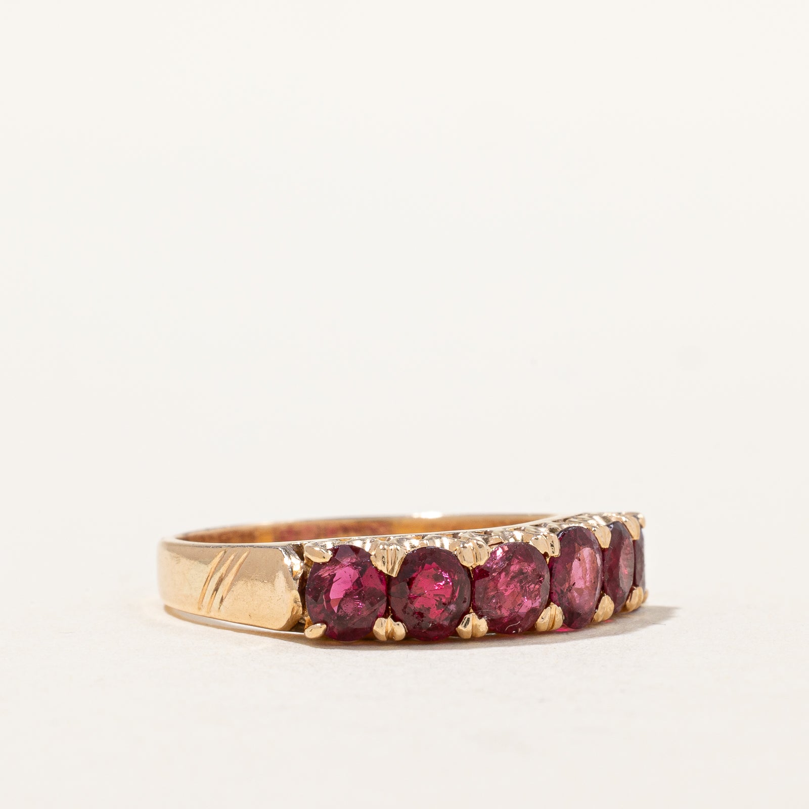 Red Spinel Ring | 1.80ctw | SZ 8.75 |