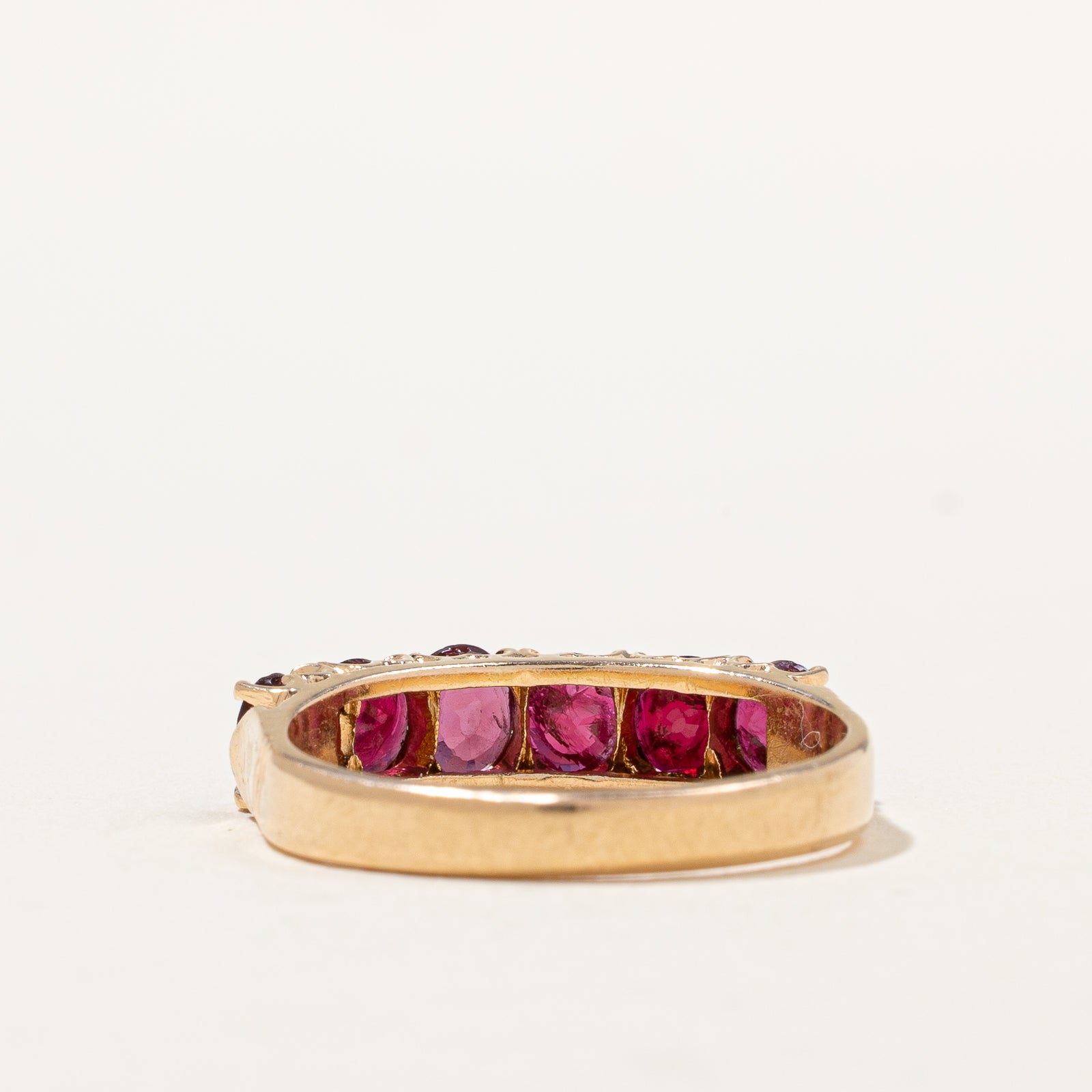 Red Spinel Ring | 1.80ctw | SZ 8.75 |