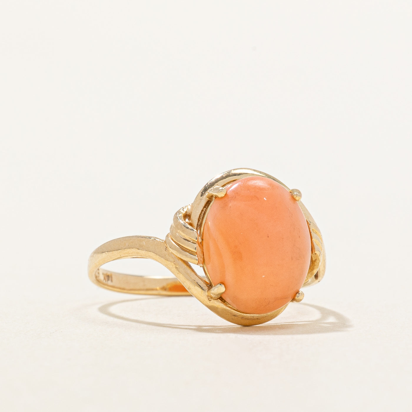 Bague cocktail en corail rose | 1,30 ct | Taille 5 |