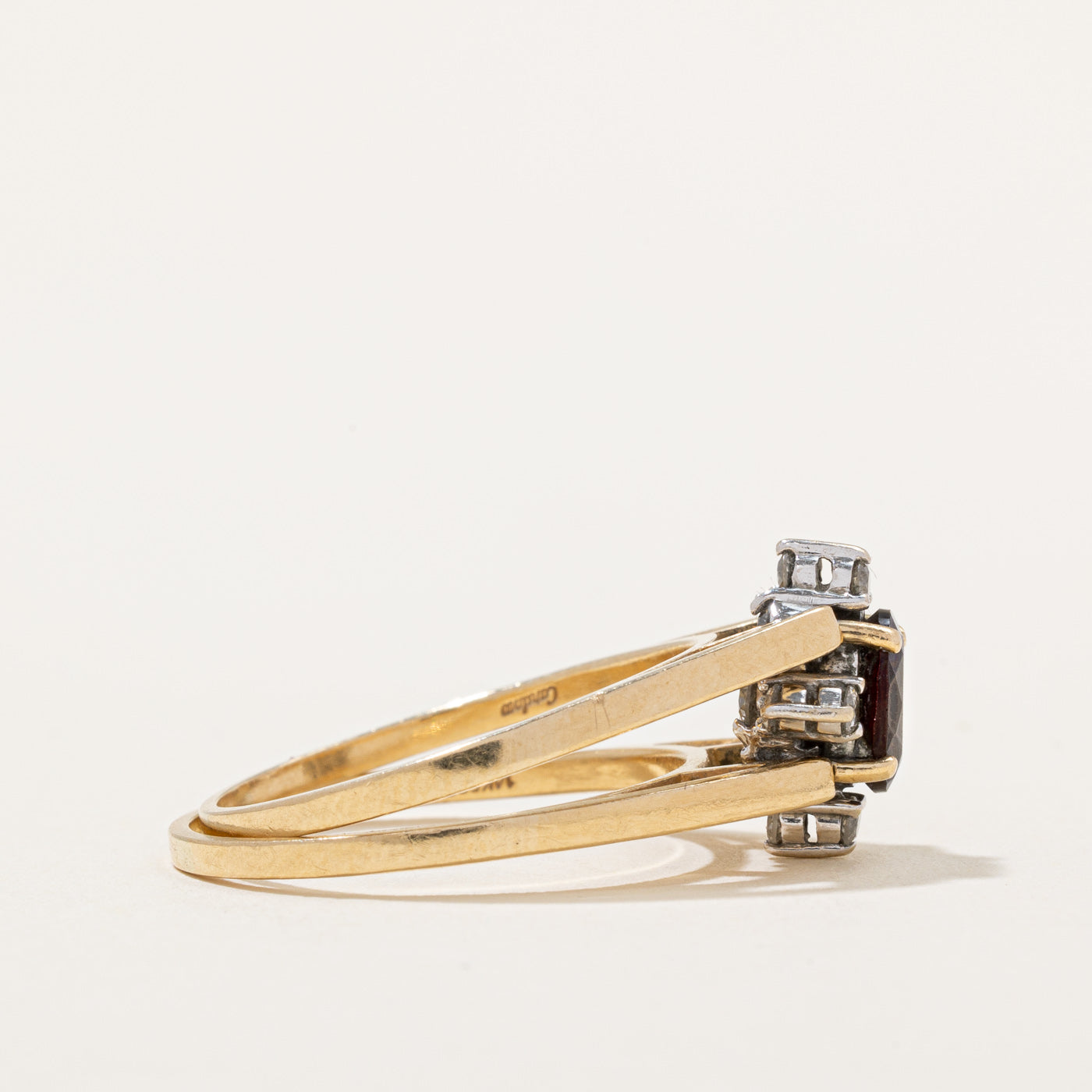Garnet & Diamond Flippable Ring | 0.85ct, 0.38ctw | SZ 8.75 |