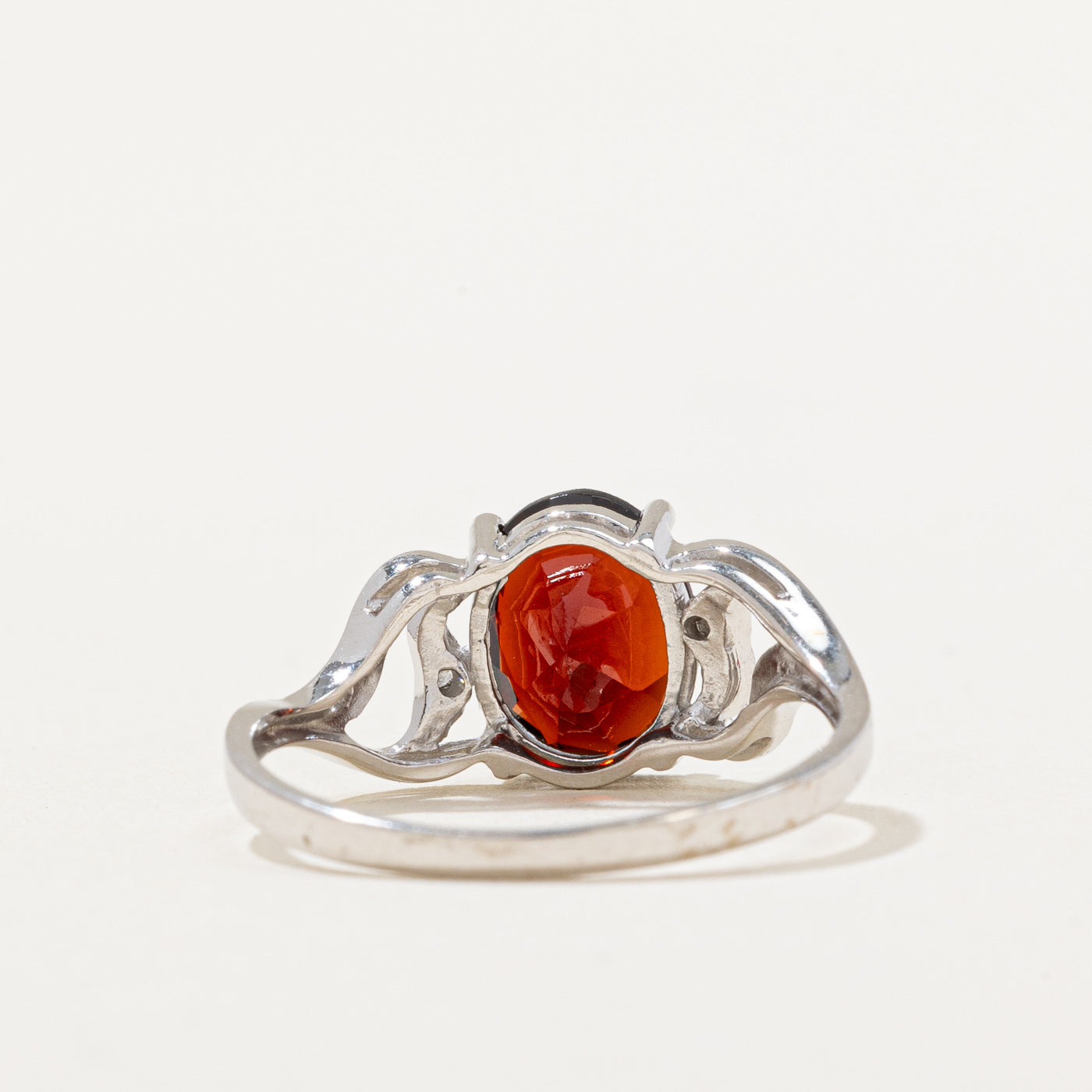 Garnet & Diamond Cocktail Ring | 2.00ct, 0.01ctw | SZ 7 |