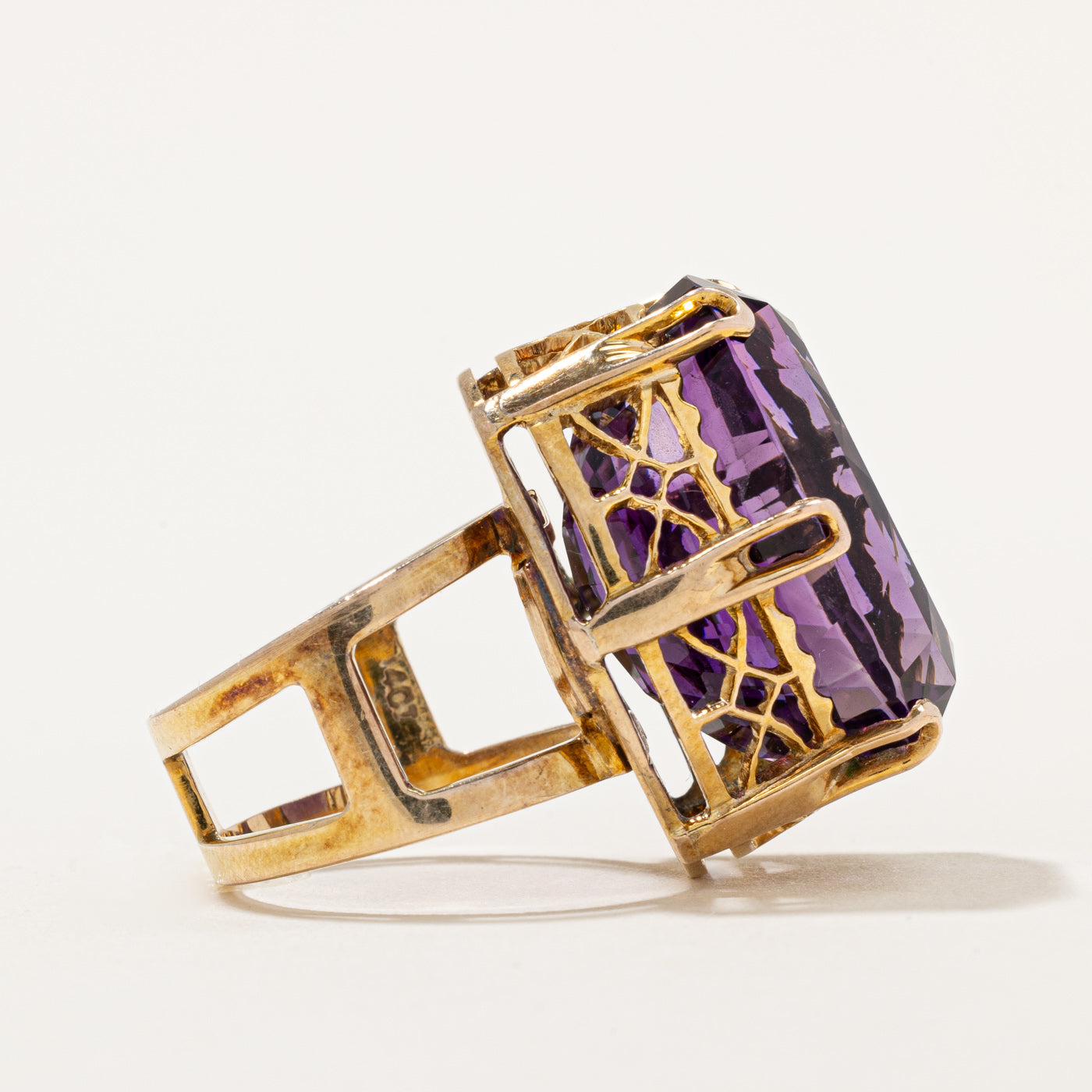 Amethyst Cocktail Ring | 29.00ct | SZ 7.25 |