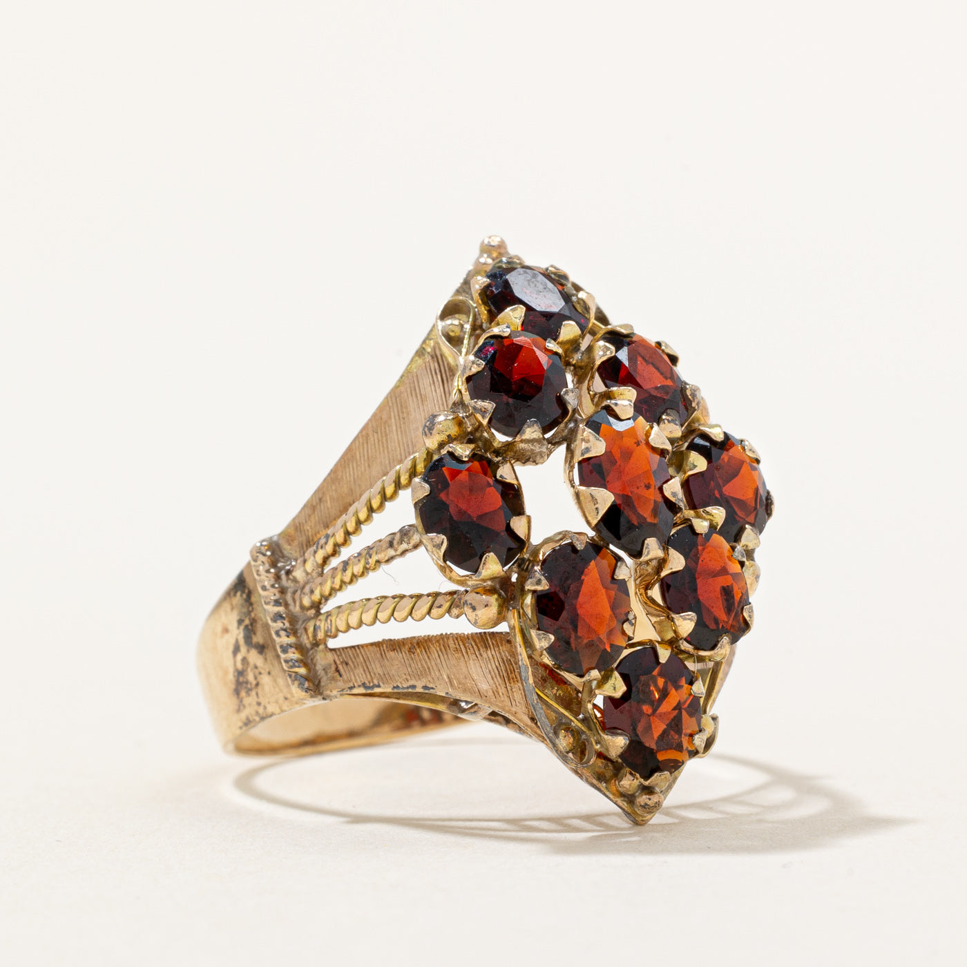 Garnet Cocktail Ring | 3.42ctw | SZ 9 |