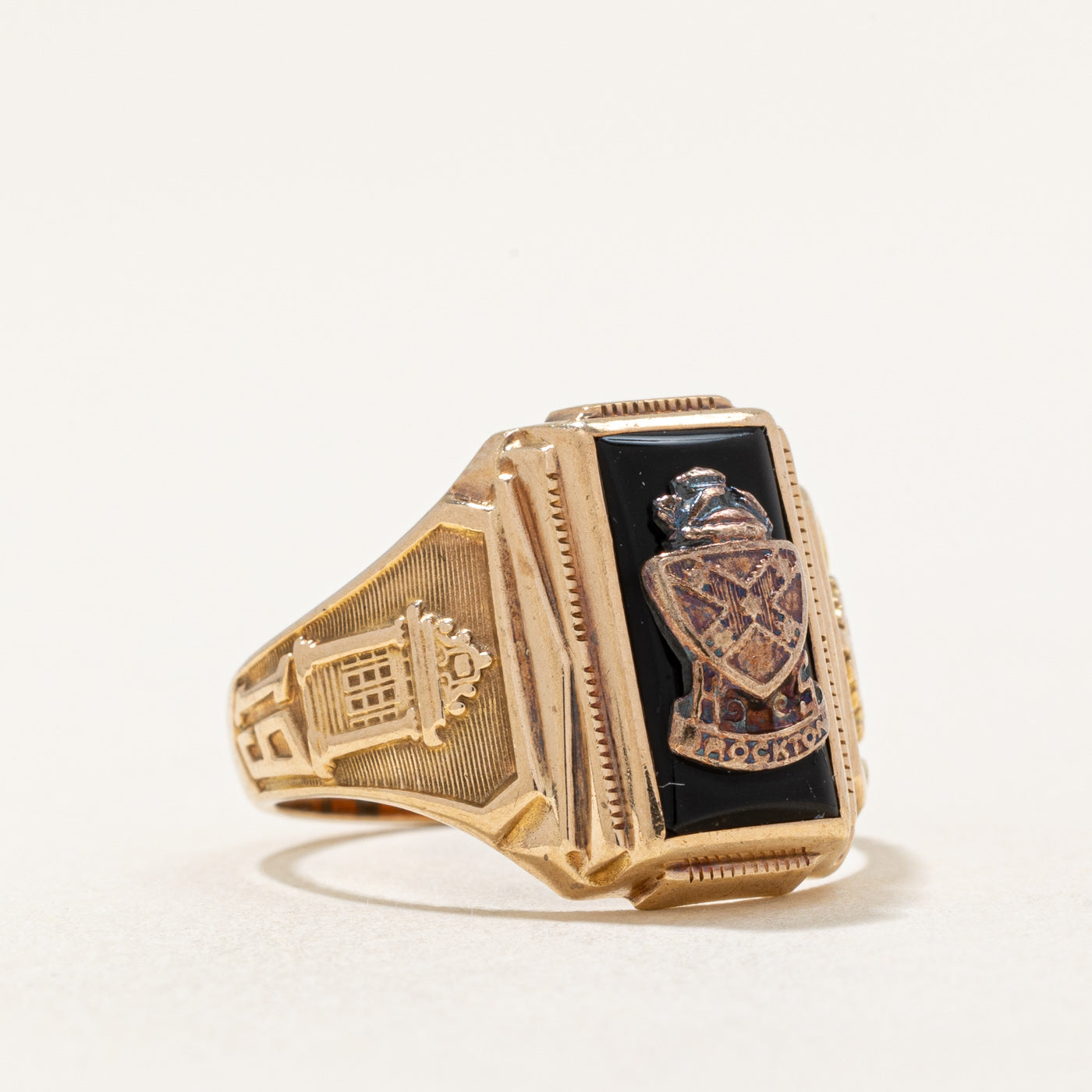 1960 Brockton Black Onyx Ring | 1.50ct | SZ 6 |