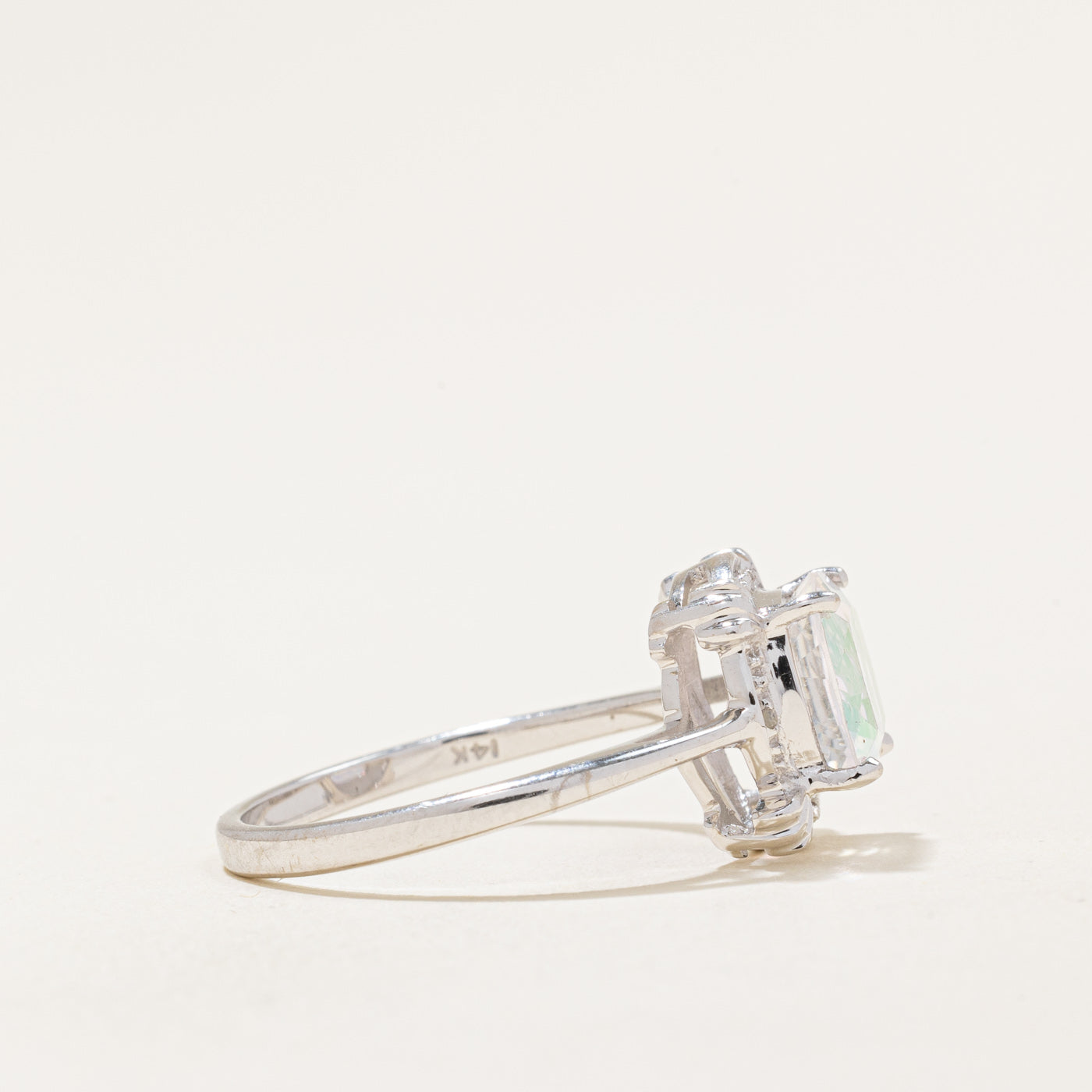 Bague cocktail en topaze mystique et diamants | 3,00 ct, 0,02 ct au total | Taille 7 |