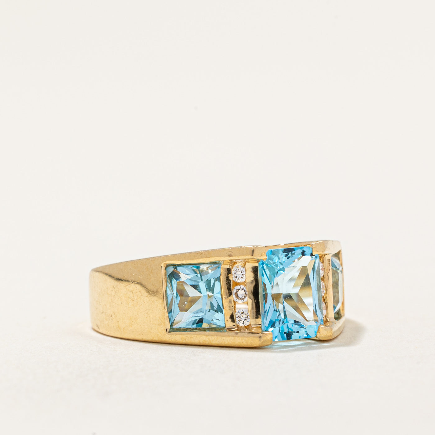 Blue Topaz & Diamond Cocktail Ring | 2.00ctw, 0.06ctw | SZ 5.5 |