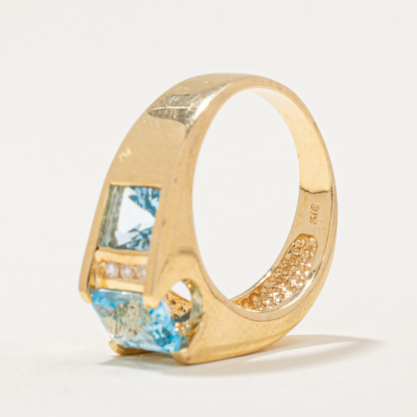 Blue Topaz & Diamond Cocktail Ring | 2.00ctw, 0.06ctw | SZ 5.5 |