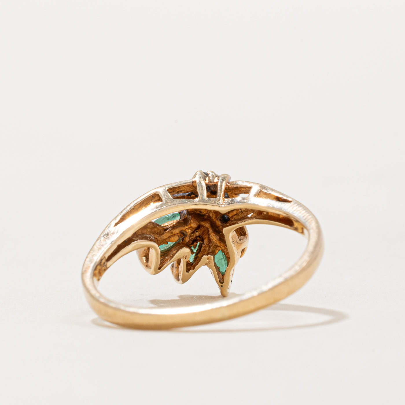 Emerald & Diamond Cluster Ring | 0.12ctw, 0.02ctw | SZ 5.5 |