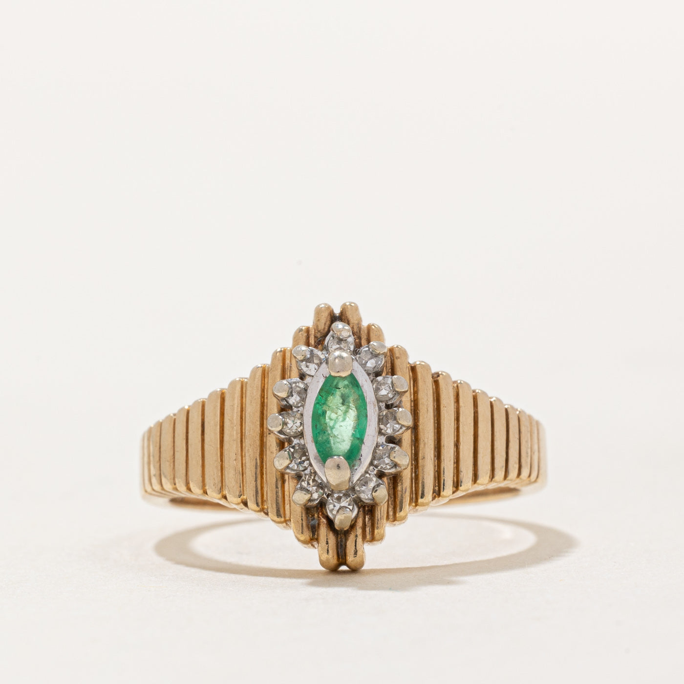 Emerald & Diamond Halo Fluted Tapered Ring | 0.08ct, 0.06ctw | SZ 6.25 |
