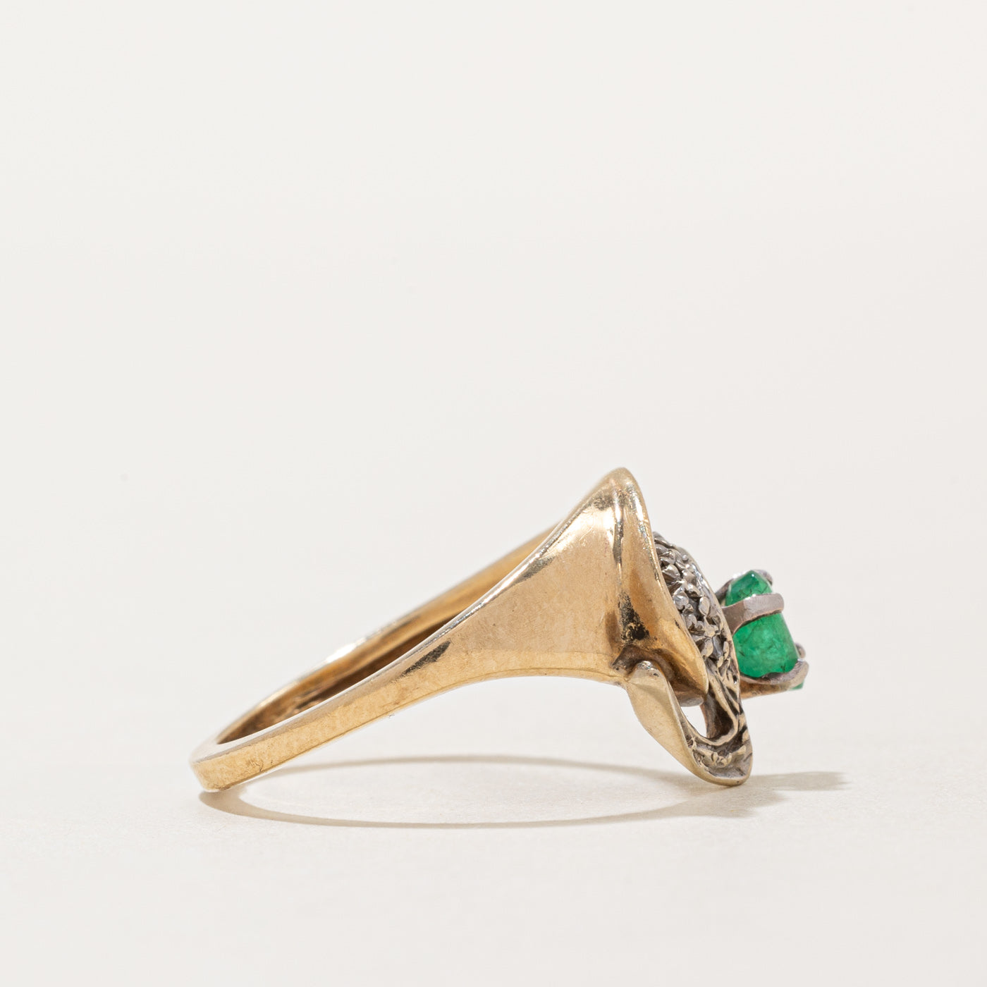 Emerald & Diamond Abstract Ring | 0.12ct, 0.03ctw | SZ 5 |