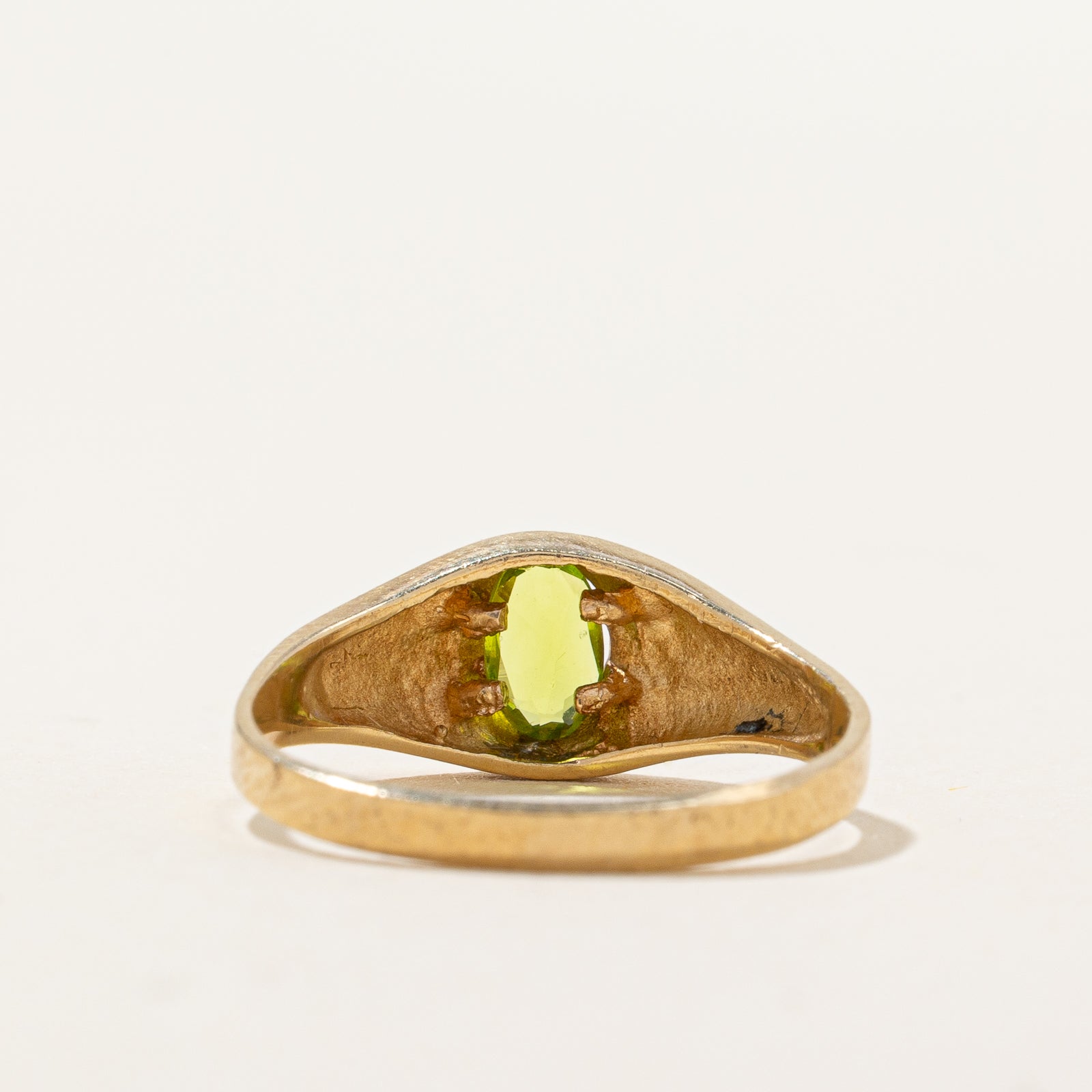 Bague conique en verre vert | 0,22 ct | Taille 3,75 |