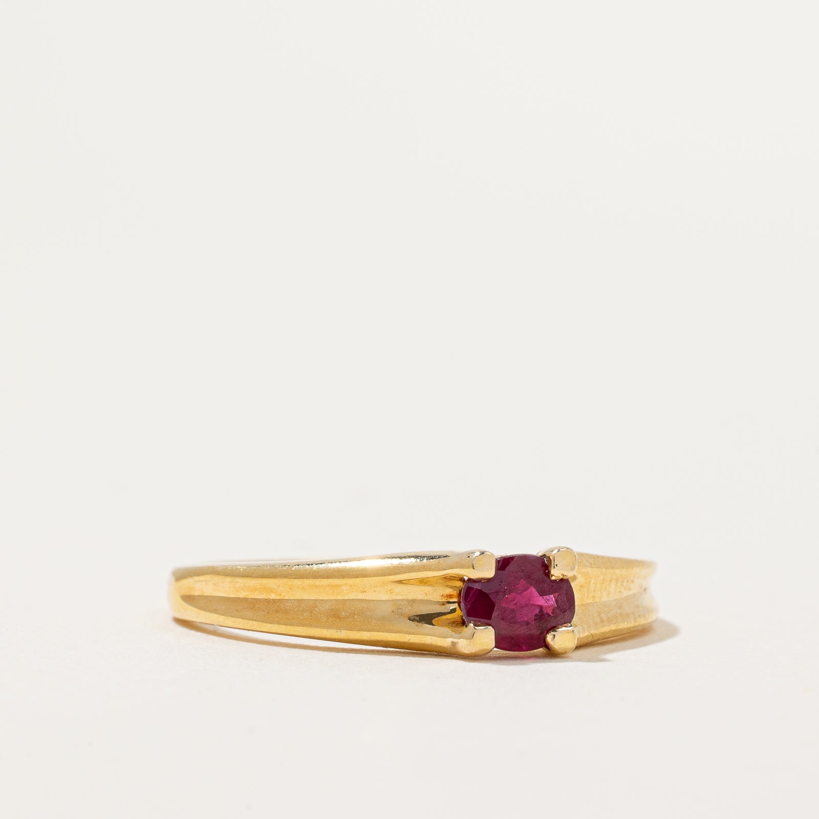 Oval Cut East West Ruby Ring | 0.45ct | SZ 8.75 |