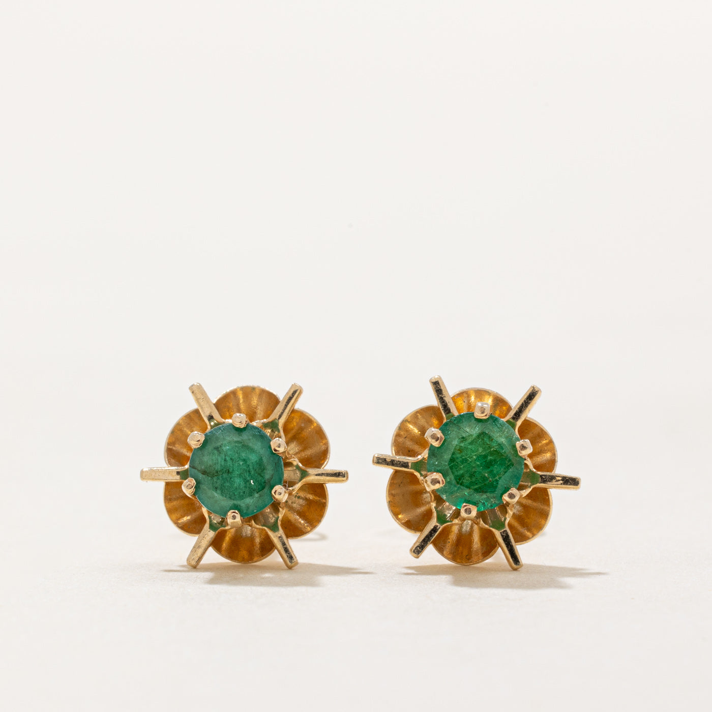 Boucles d'oreilles puces en émeraude | 0,50 ct |
