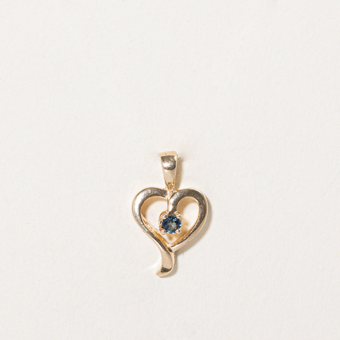 Sapphire Heart Pendant | 0.06ct |