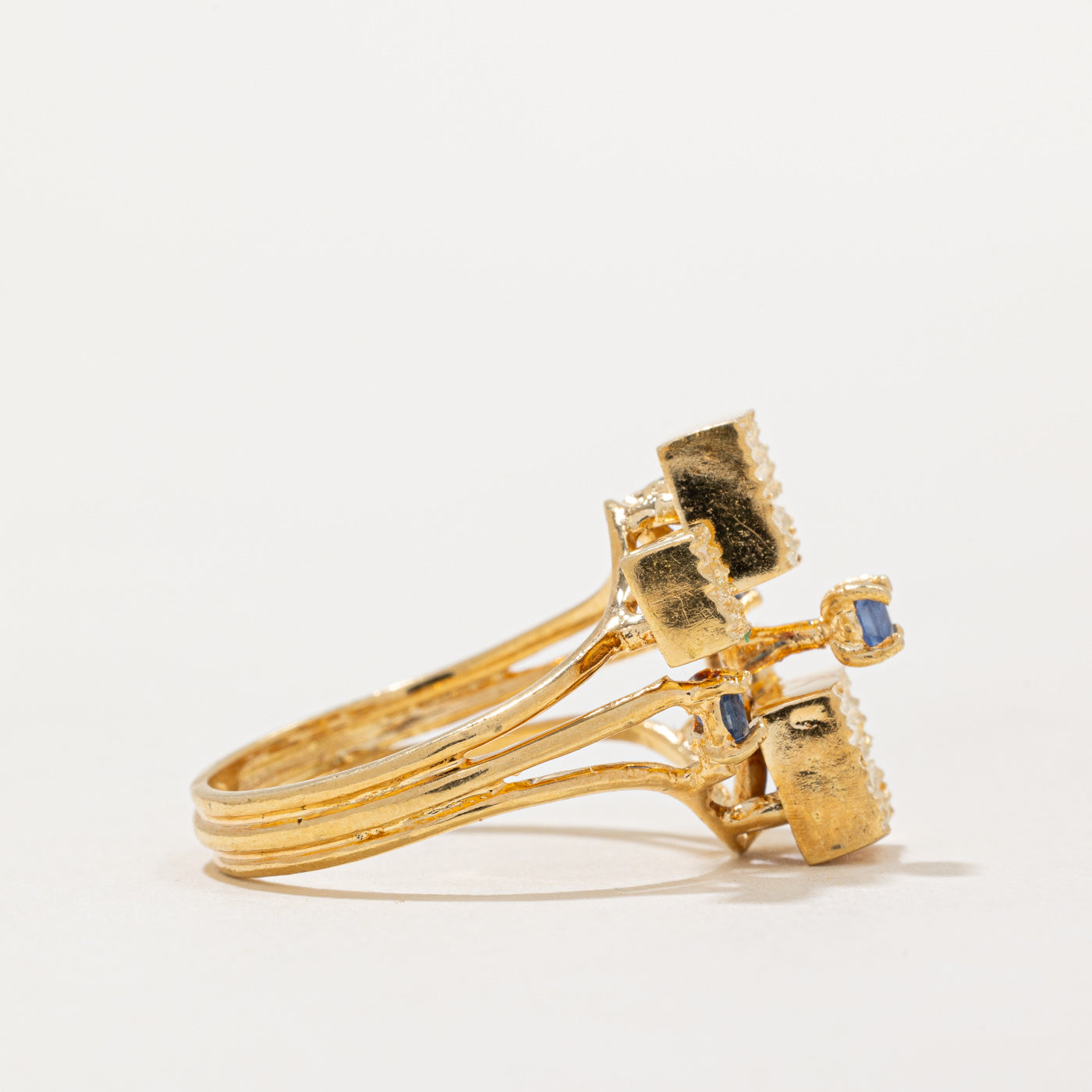 Sapphire & Cube Cocktail Ring | 0.10ctw | SZ 7 |
