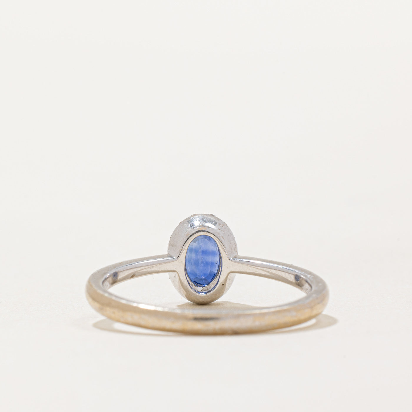 Bague halo saphir bleuet et diamants | 0,50 ct, 0,09 ct au total | Taille 7 |
