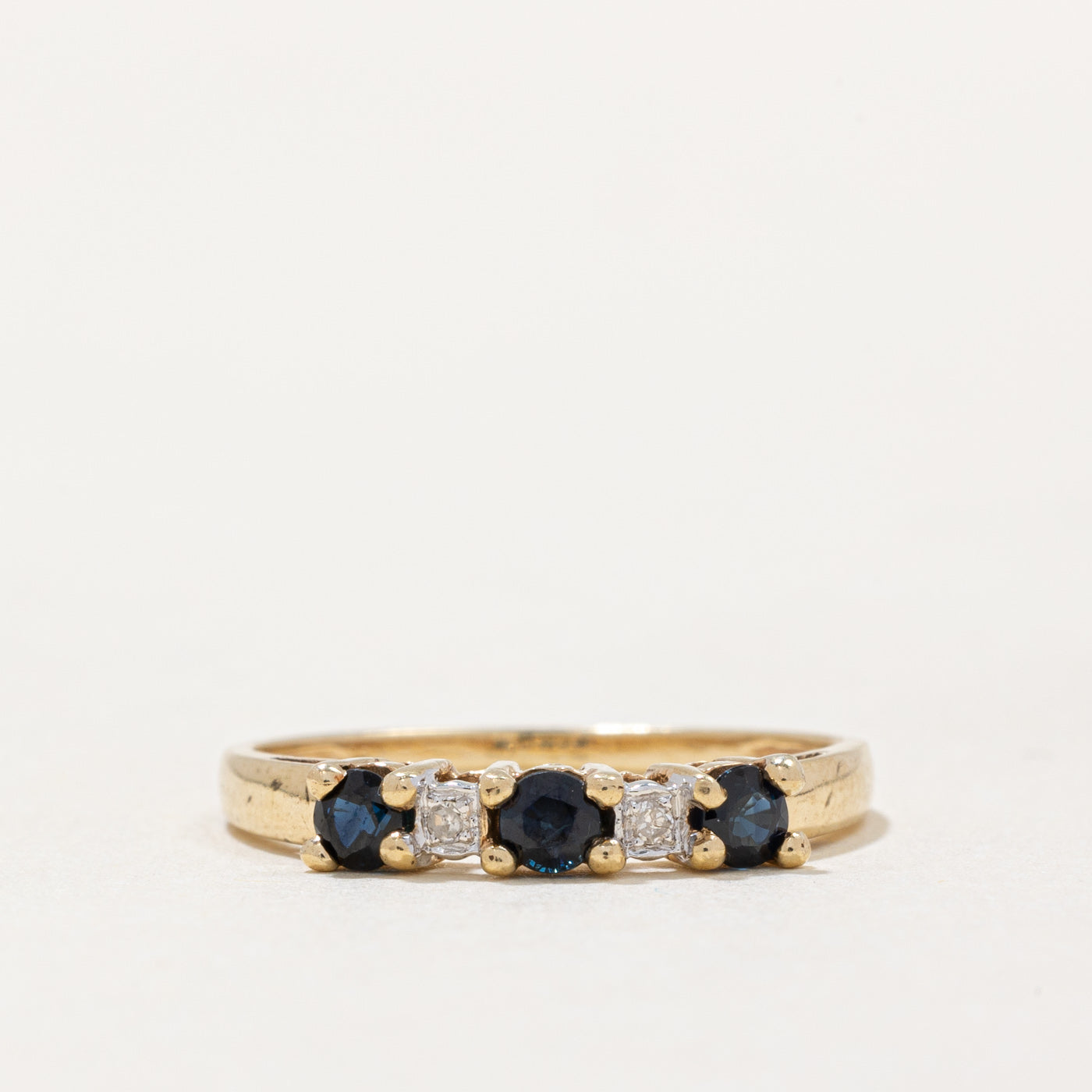 Sapphire & Diamond Ring | 0.27ctw, 0.01ctw | SZ 6.25 |
