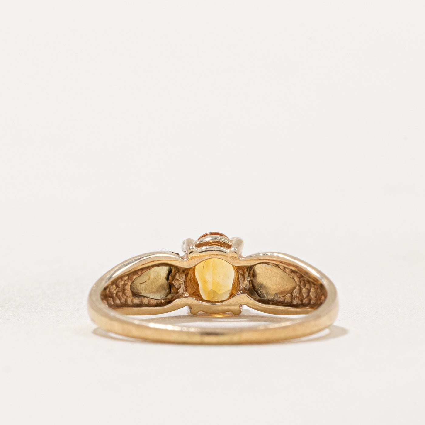 Bague en or 10 carats avec citrine et diamants | 0,36 ct, 0,01 ct au total | Taille 5 |