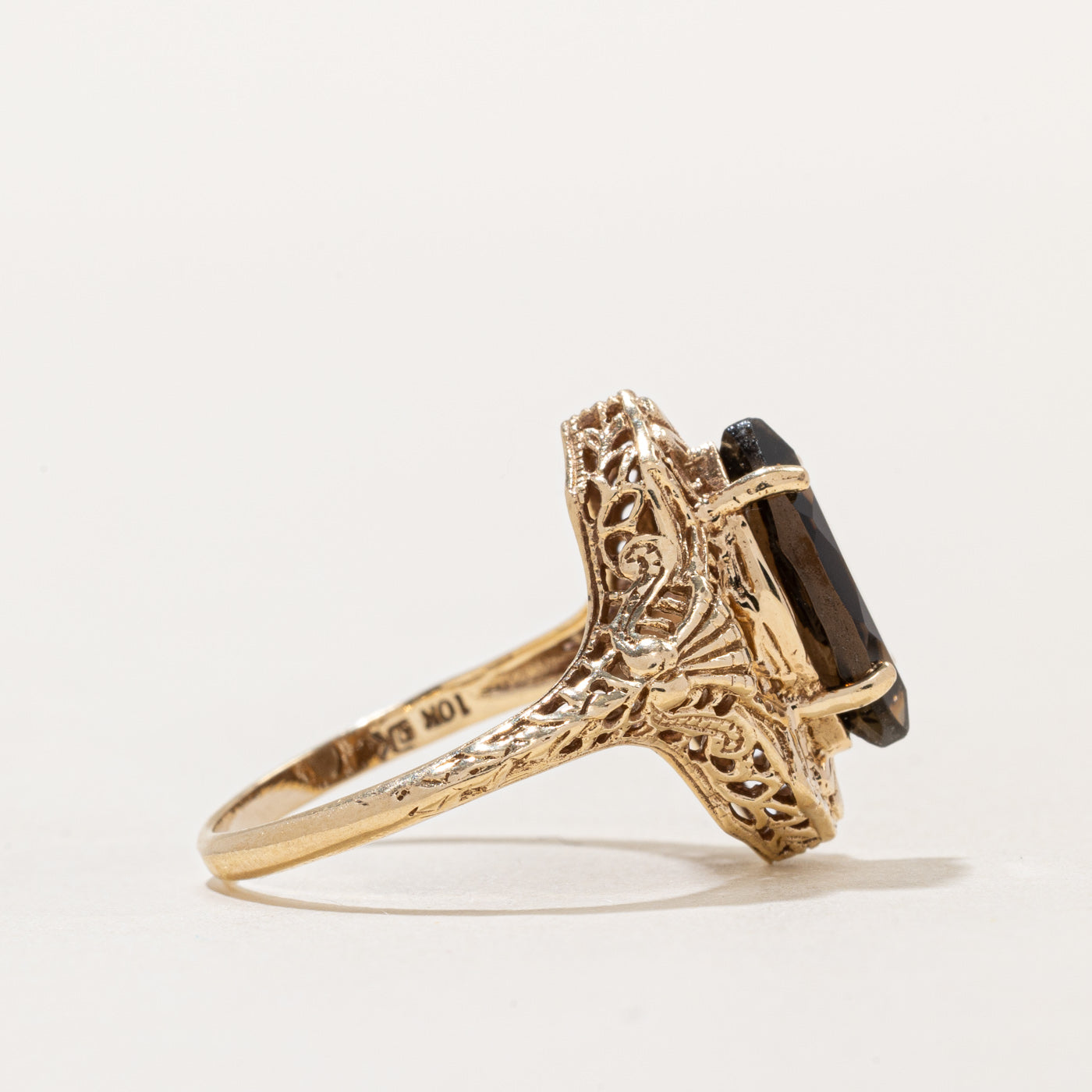 Bague en quartz fumé à motif treillis | 1,40 ct | Taille 5,75 |