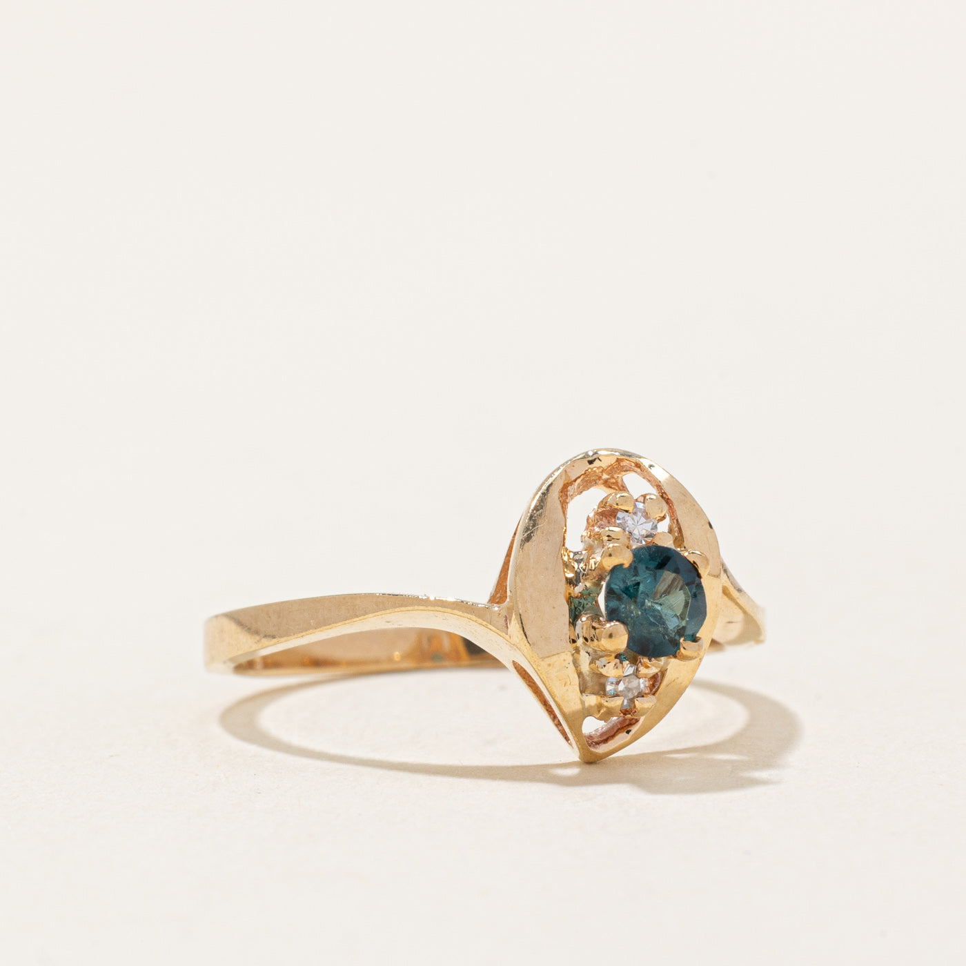Tourmaline & Diamond Ring | 0.15ct, 0.02ctw | SZ 5.5 |