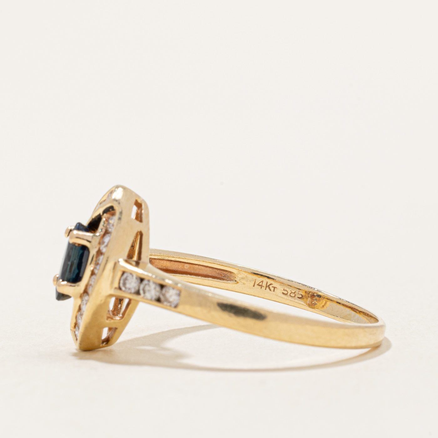 Sapphire & Diamond Cocktail Ring | 0.25ct, 0.33ctw | SZ 8.75 |