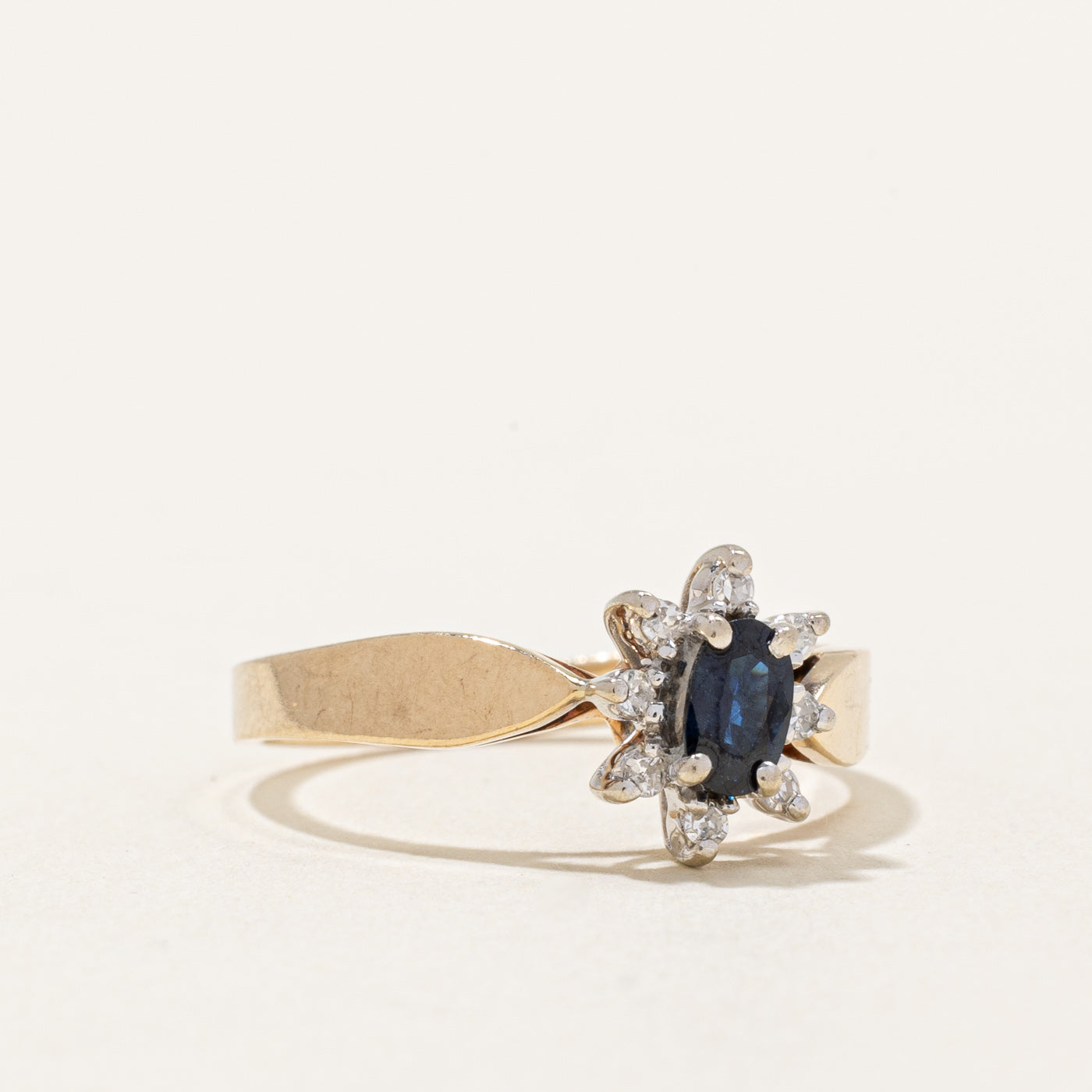 Sapphire & Diamond Ring | 0.25ct, 0.06ctw | SZ 5.75 |