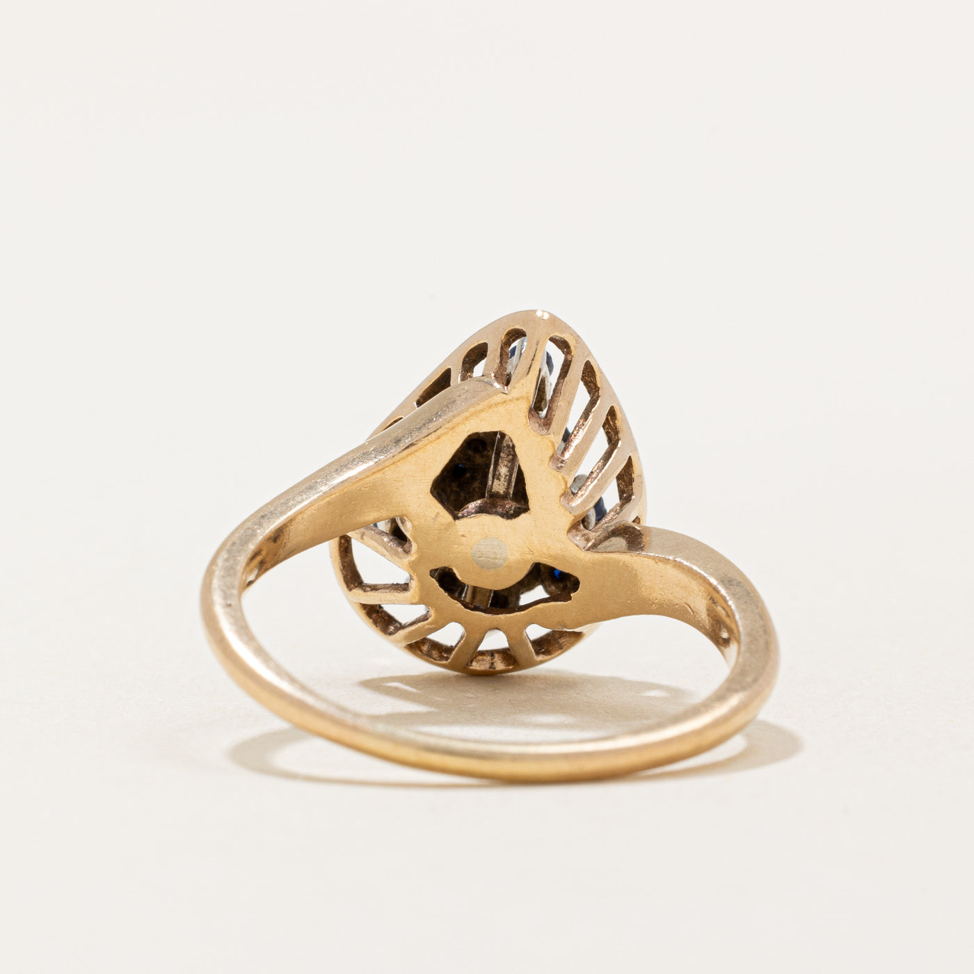 Sapphire & Diamond Cocktail Ring | 0.44ctw, 0.04ctw | SZ 7.5 |