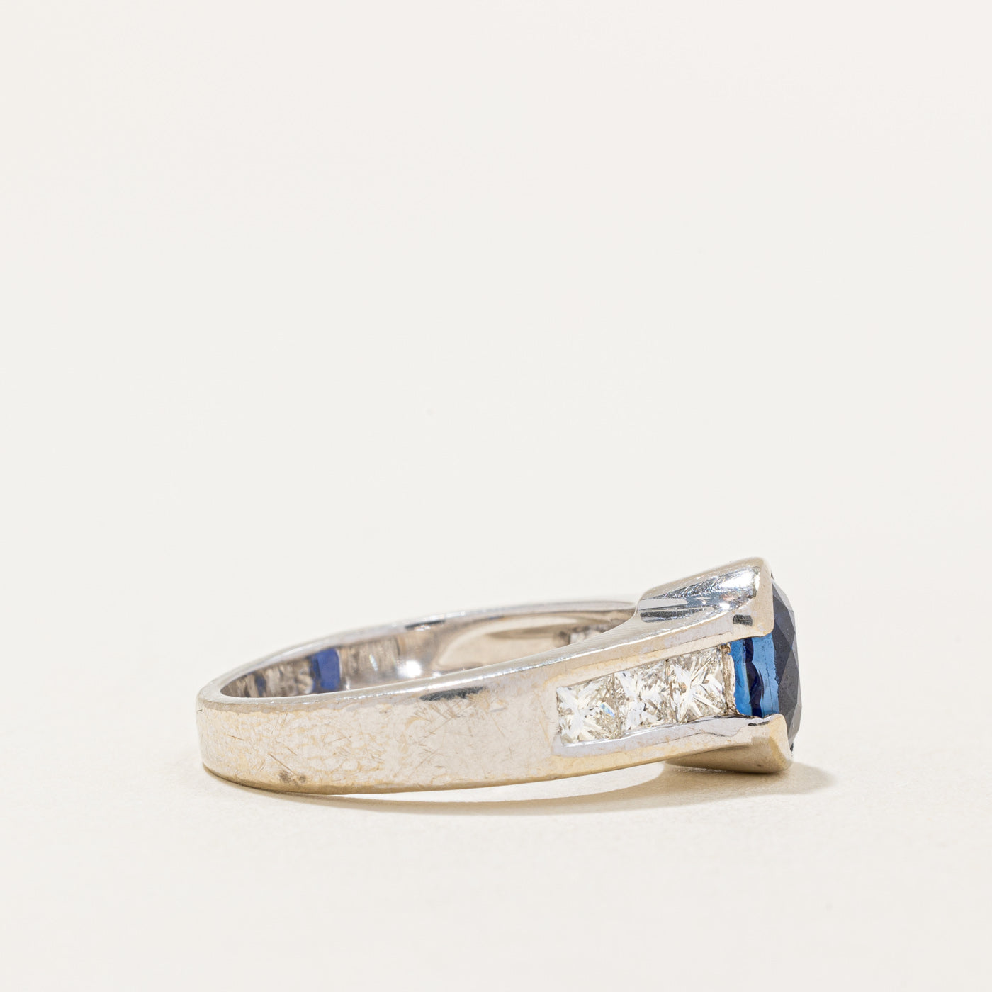 Sapphire & Diamond Ring | 2.60ct, 0.74ctw | SZ 6.25 |