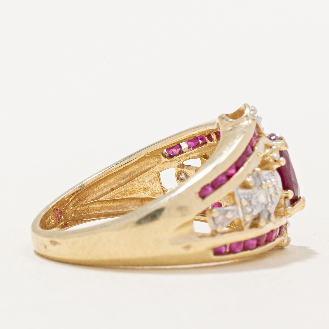 Ruby & Diamond Cocktail Ring | 1.30ctw, 0.14ctw | SZ 7 |