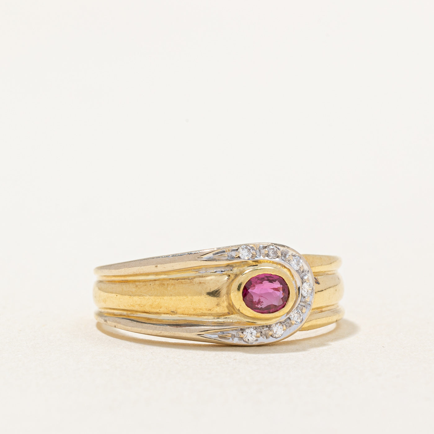 Italian Ruby & Diamond Ring | 0.40ct, 0.04ctw | SZ 7.25 |