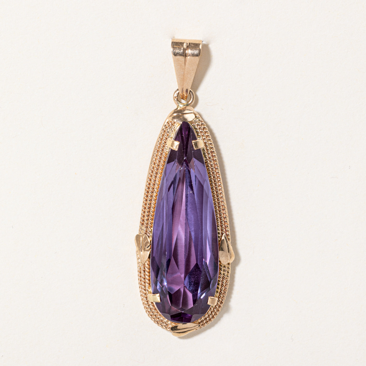 Synthetic Colour Change Sapphire Pendant | 15.50ct |