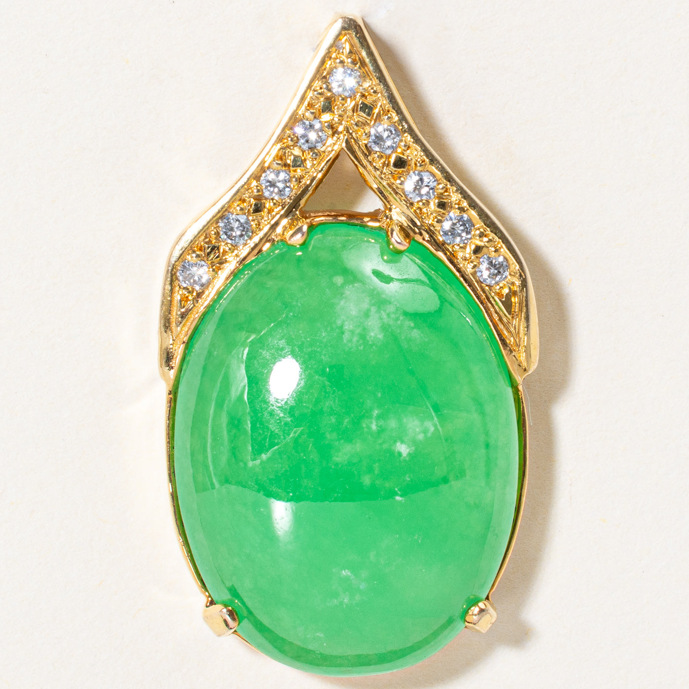 Jadeite & Diamond Pendant | 25.50ct, 0.18ctw |