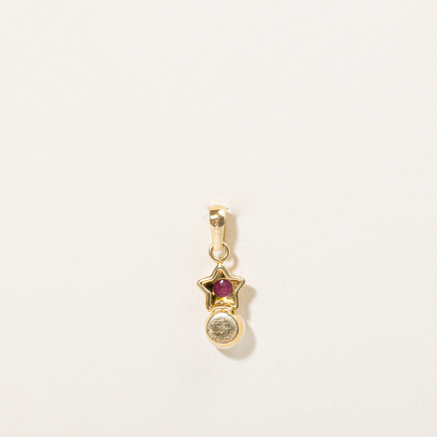 Ruby & Pearl Star Pendant | 0.16ct |