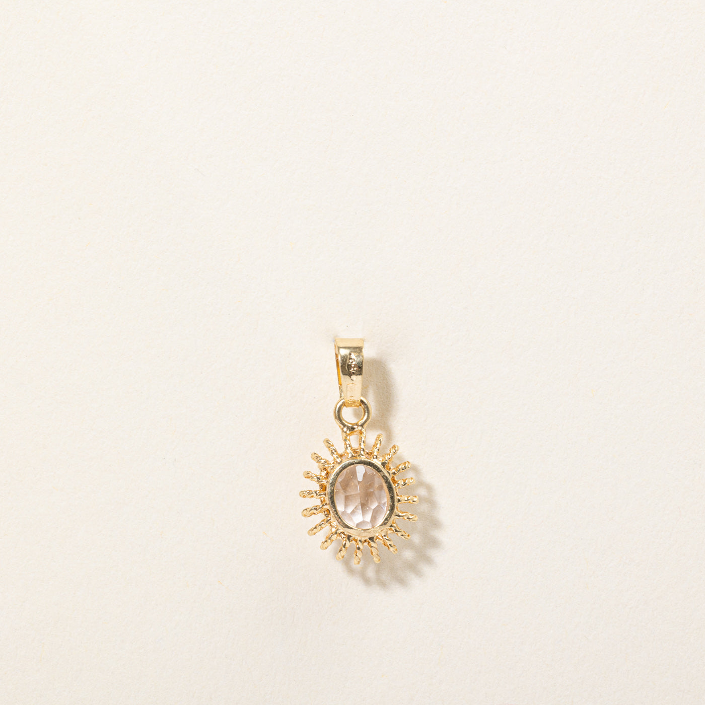 Pendentif en saphir rose synthétique | 1,90 ct |