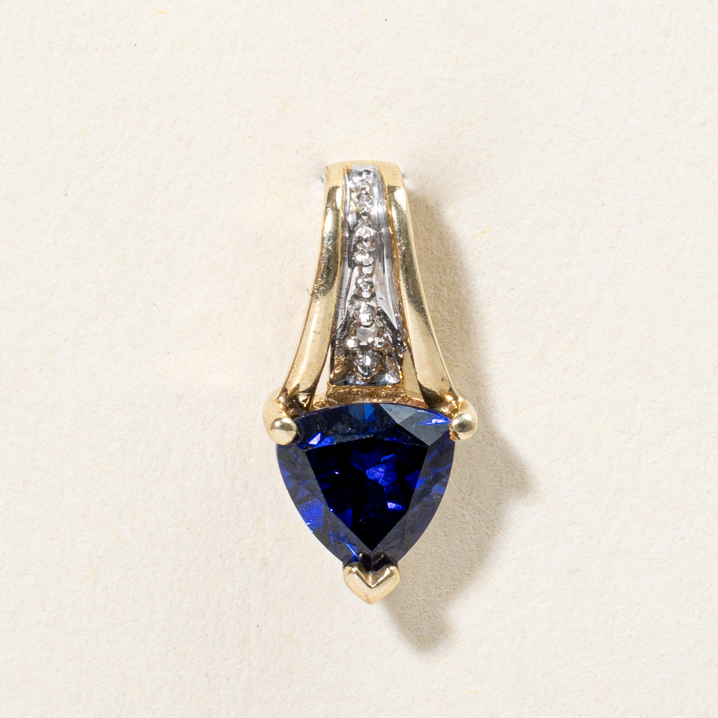 Synthetic Sapphire & Natural Diamond Pendant | 0.80ct, 0.01ct |