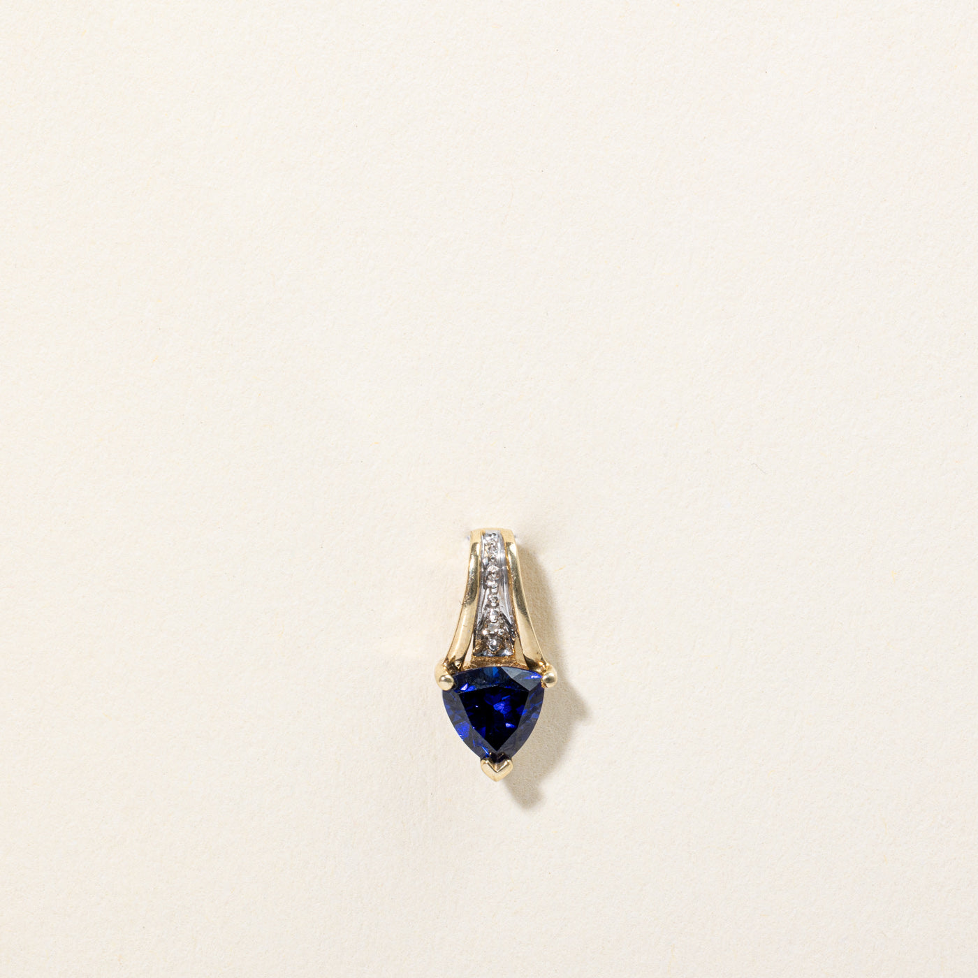 Synthetic Sapphire & Natural Diamond Pendant | 0.80ct, 0.01ct |